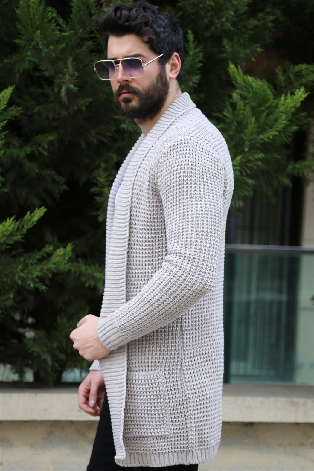 Yakalı Bej Uzun Hırka