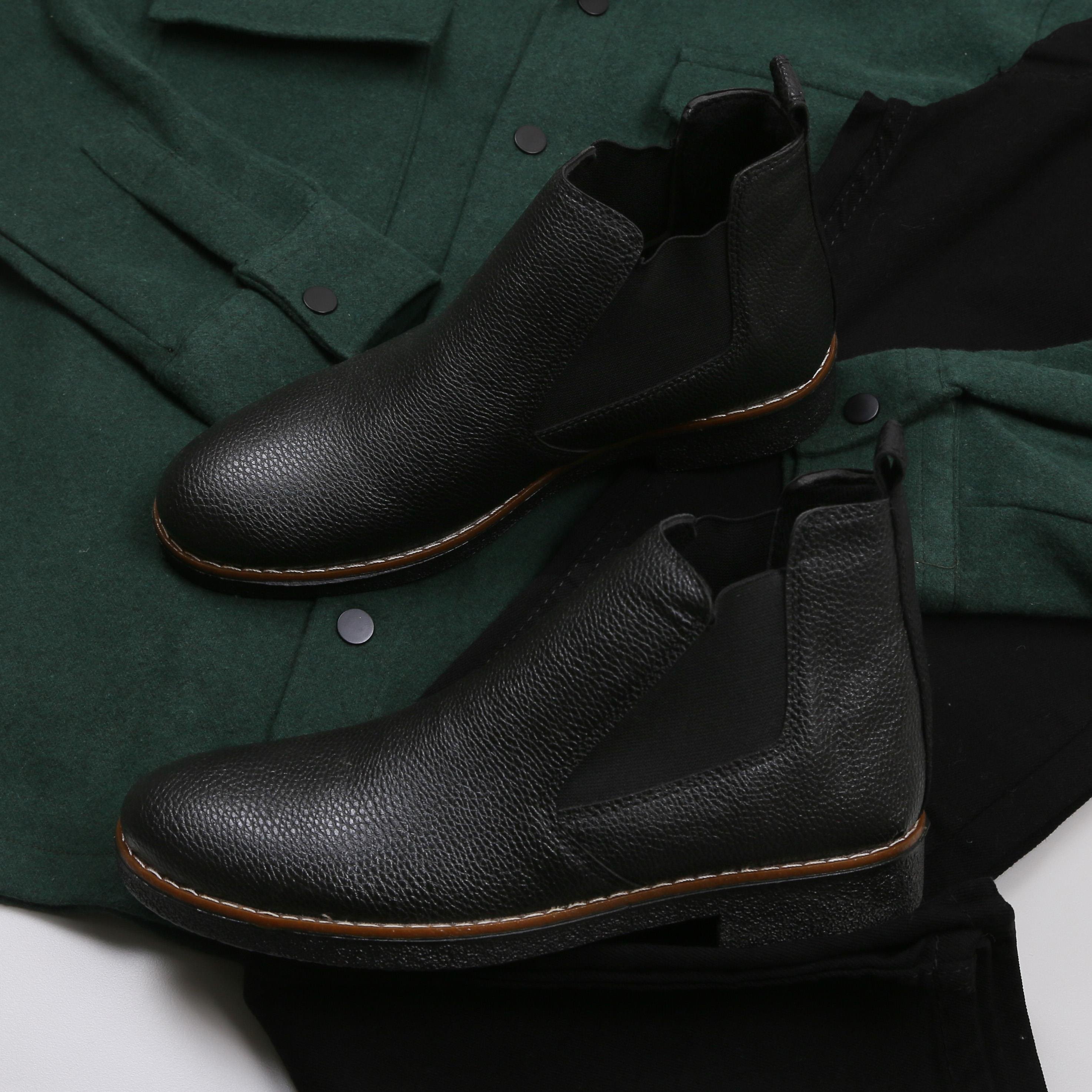 Yeşil Kaşe Gömlek Boğazlı Body Pantolon Bot Kombin