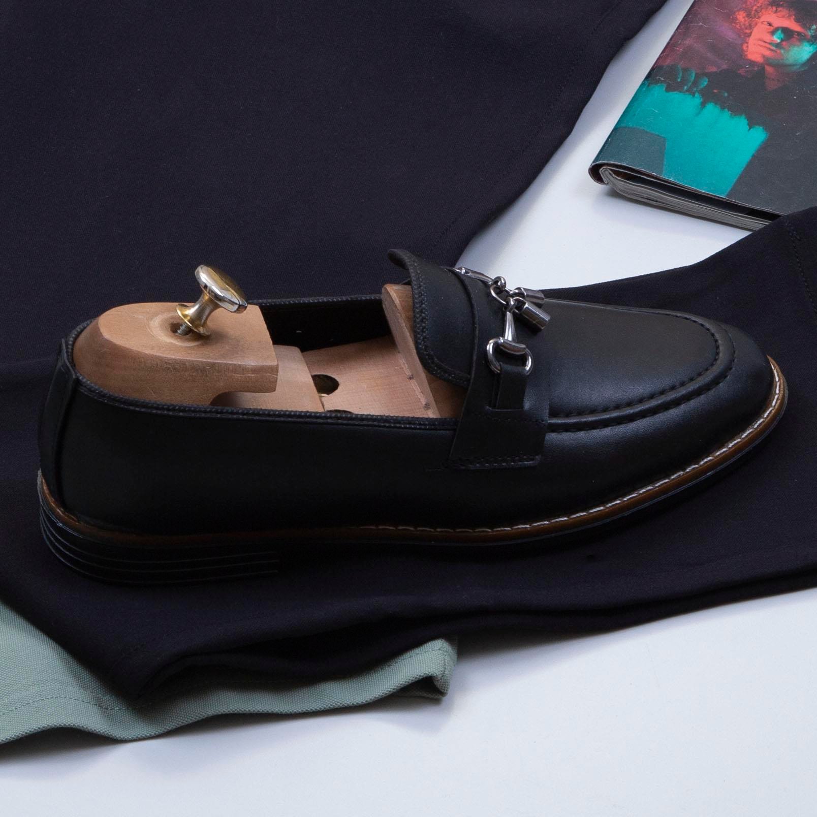 Yeşil Polo Yaka Tişört Pantolon Ayakkabı Kombin