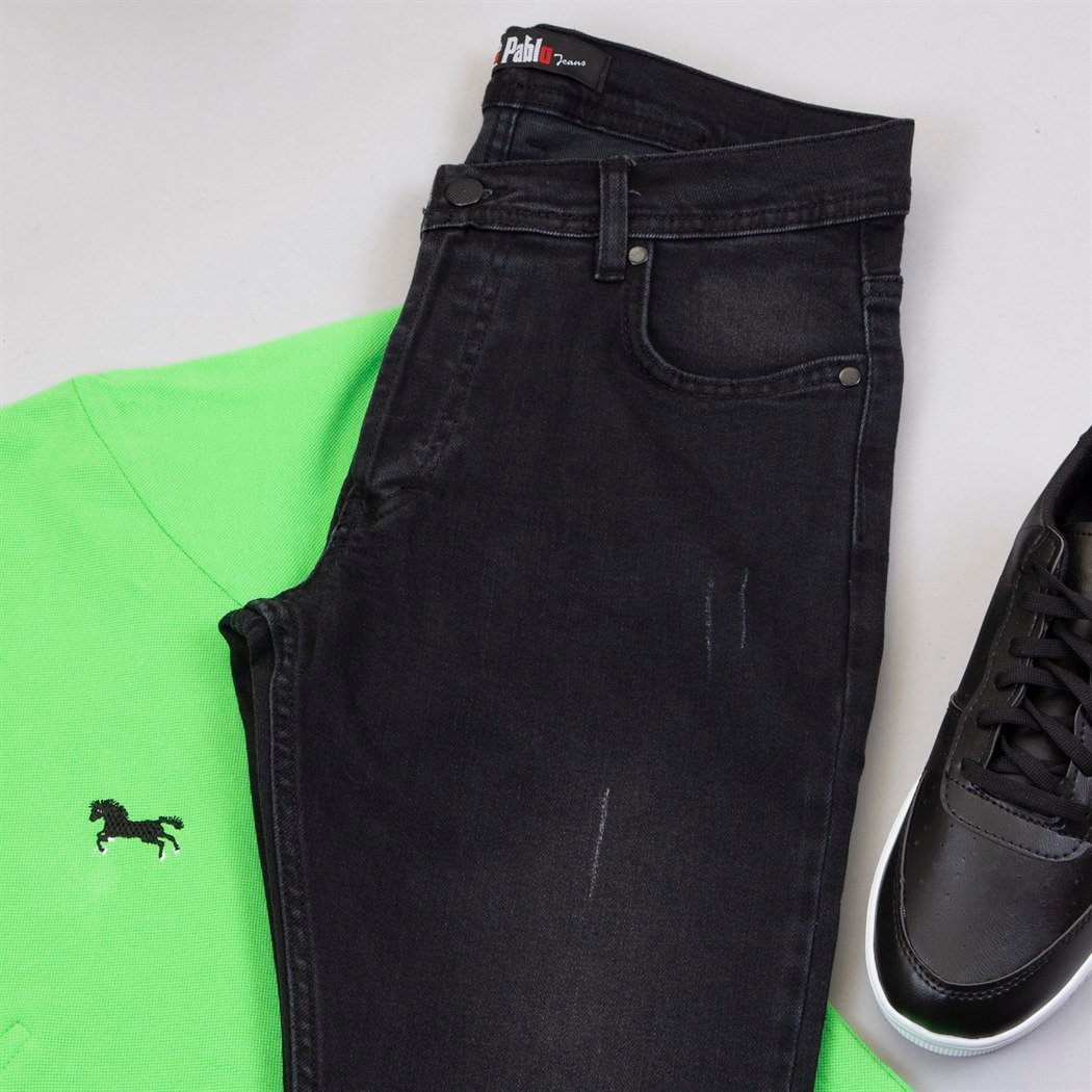 Yeşil Polo Yaka Tişört Pantolon Ayakkabı Kombin