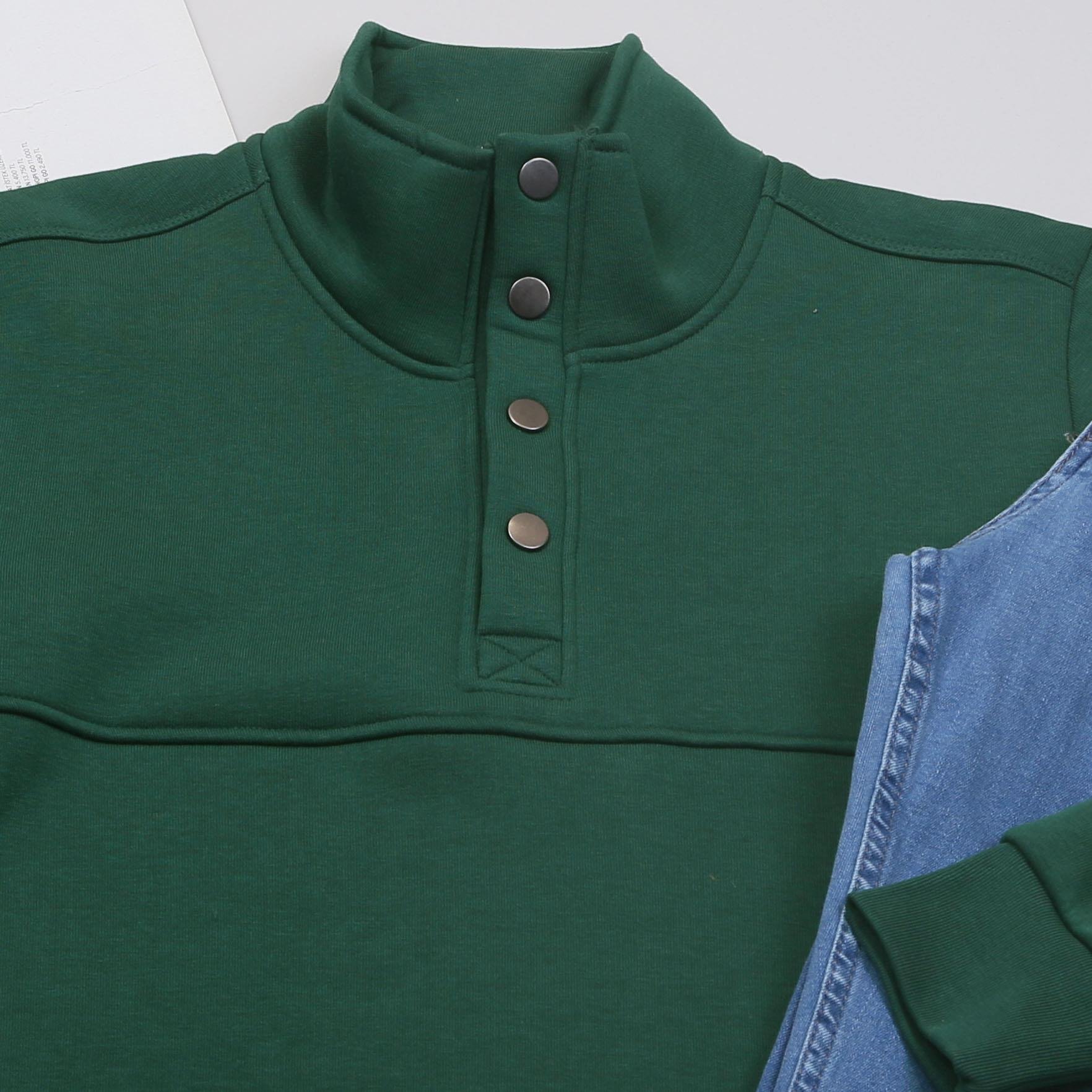 Yeşil Sweat Pantolon Ayakkabı Kombin