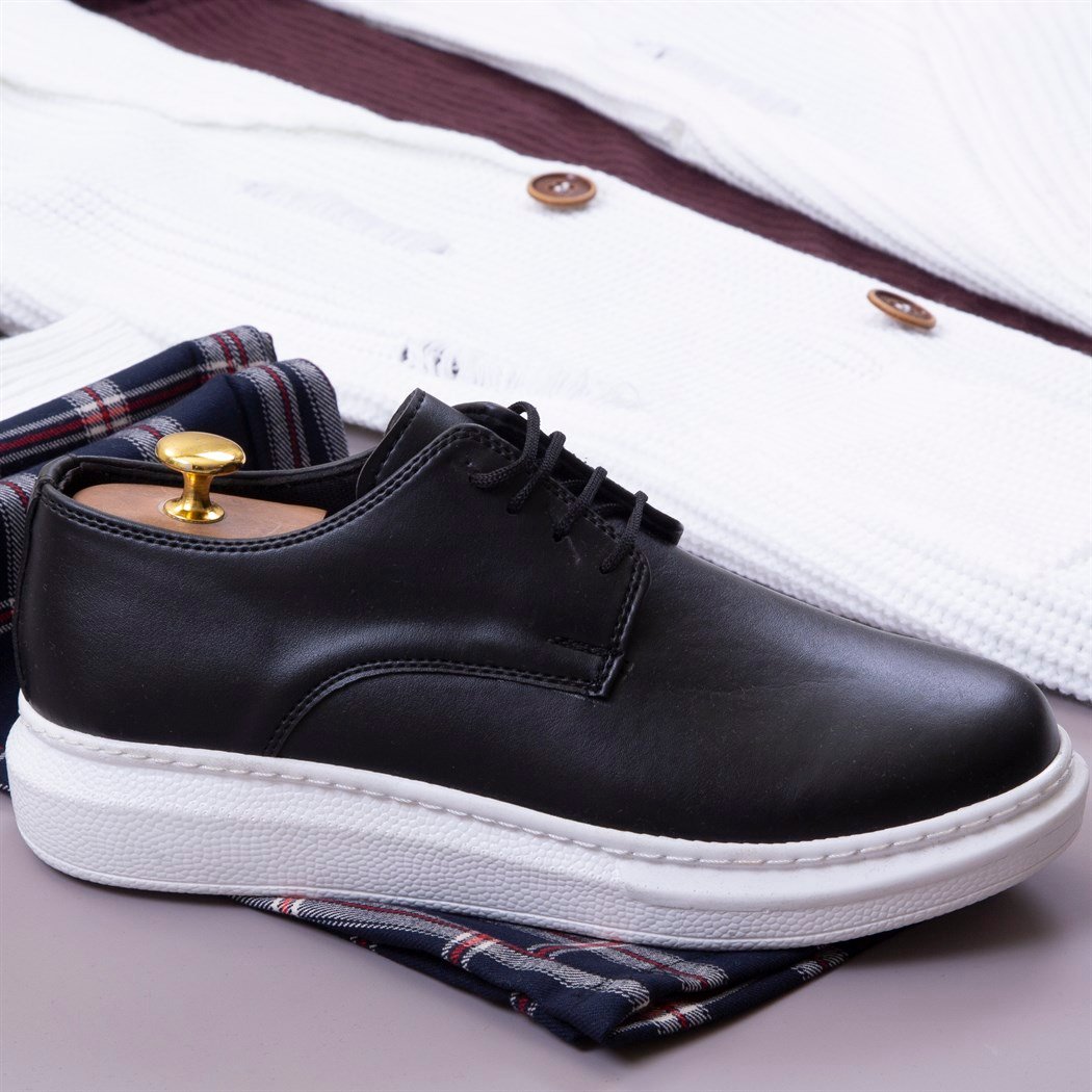 Yırtıklı Hırka Kazak Pantolon Ayakkabı Kombin