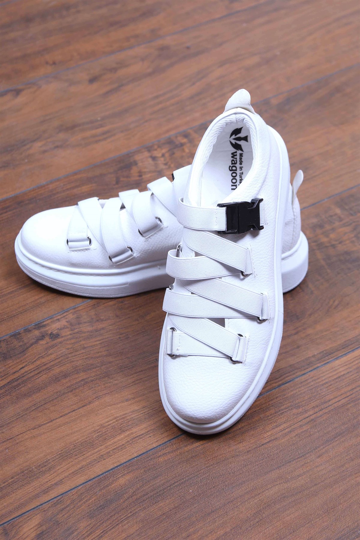 Yüksek Taban Bantlı Beyaz Günlük Ayakkabı