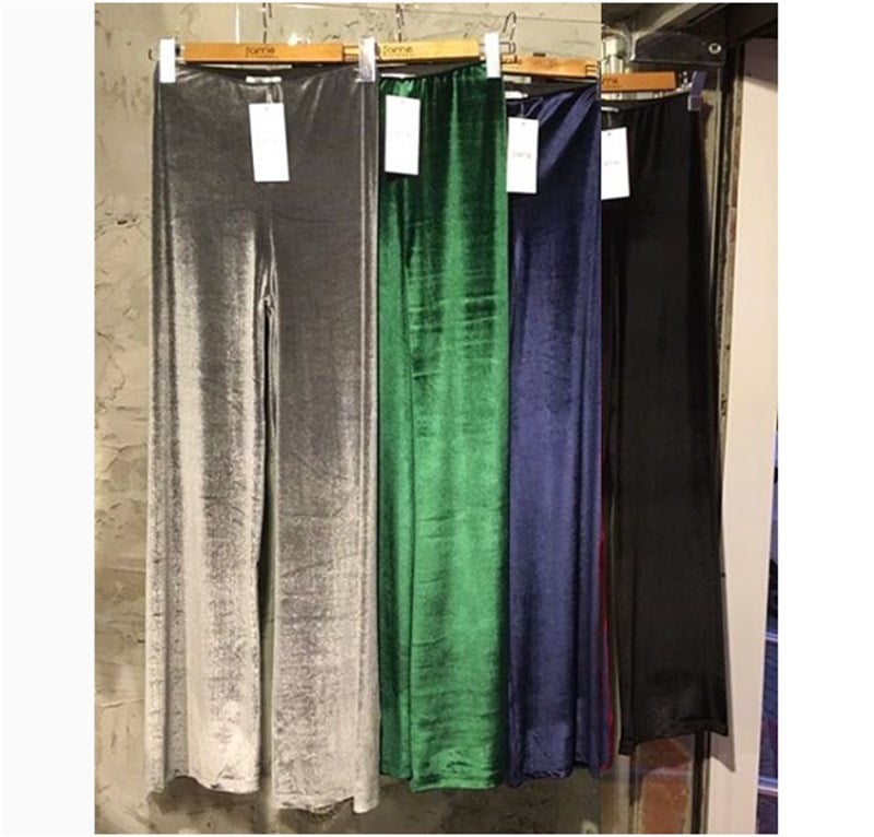Boru Paça Dökümlü Kadife Pantalon