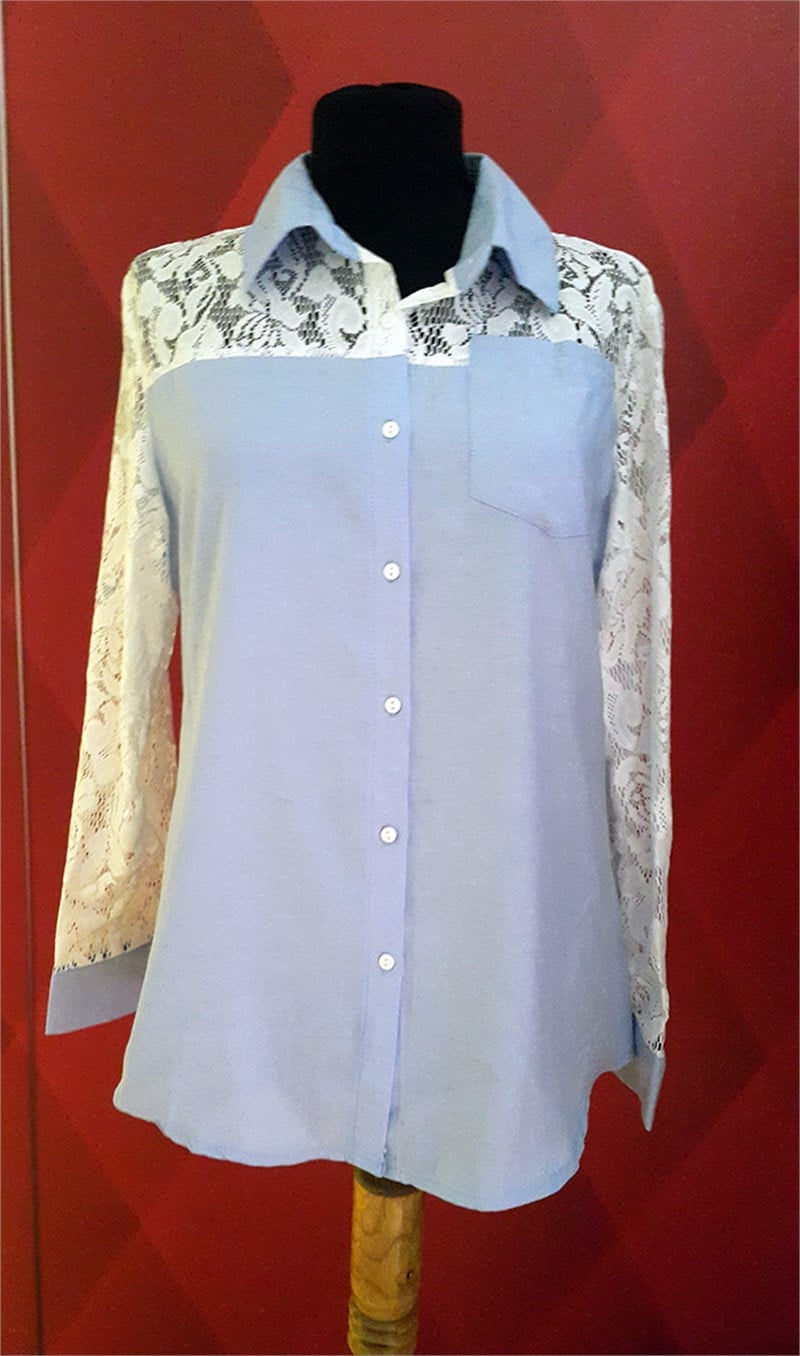 Üstü Güpür Detaylı Gömlek