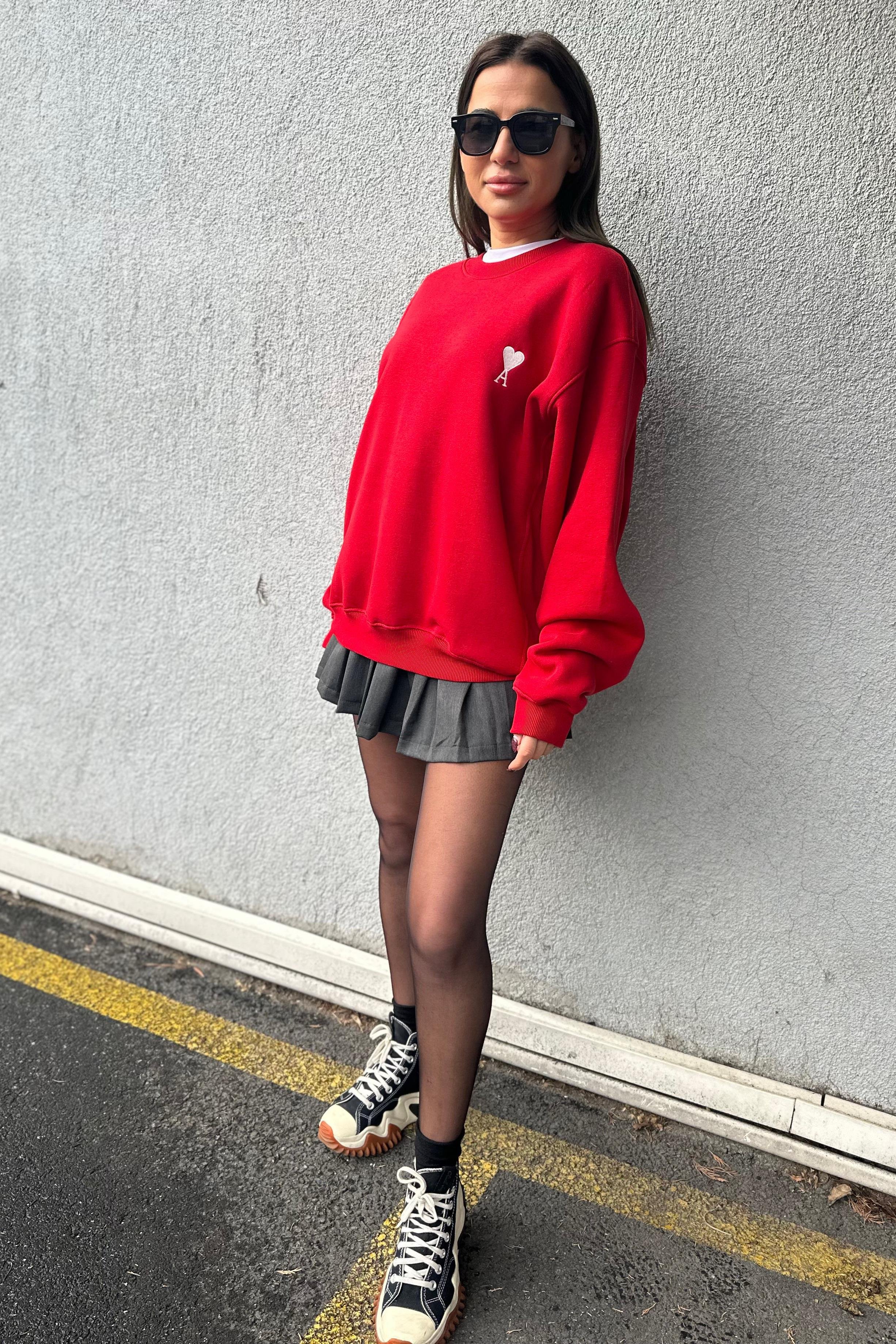 A Harfli Kırmızı Oversize SweatshirtYENİ GELENLER