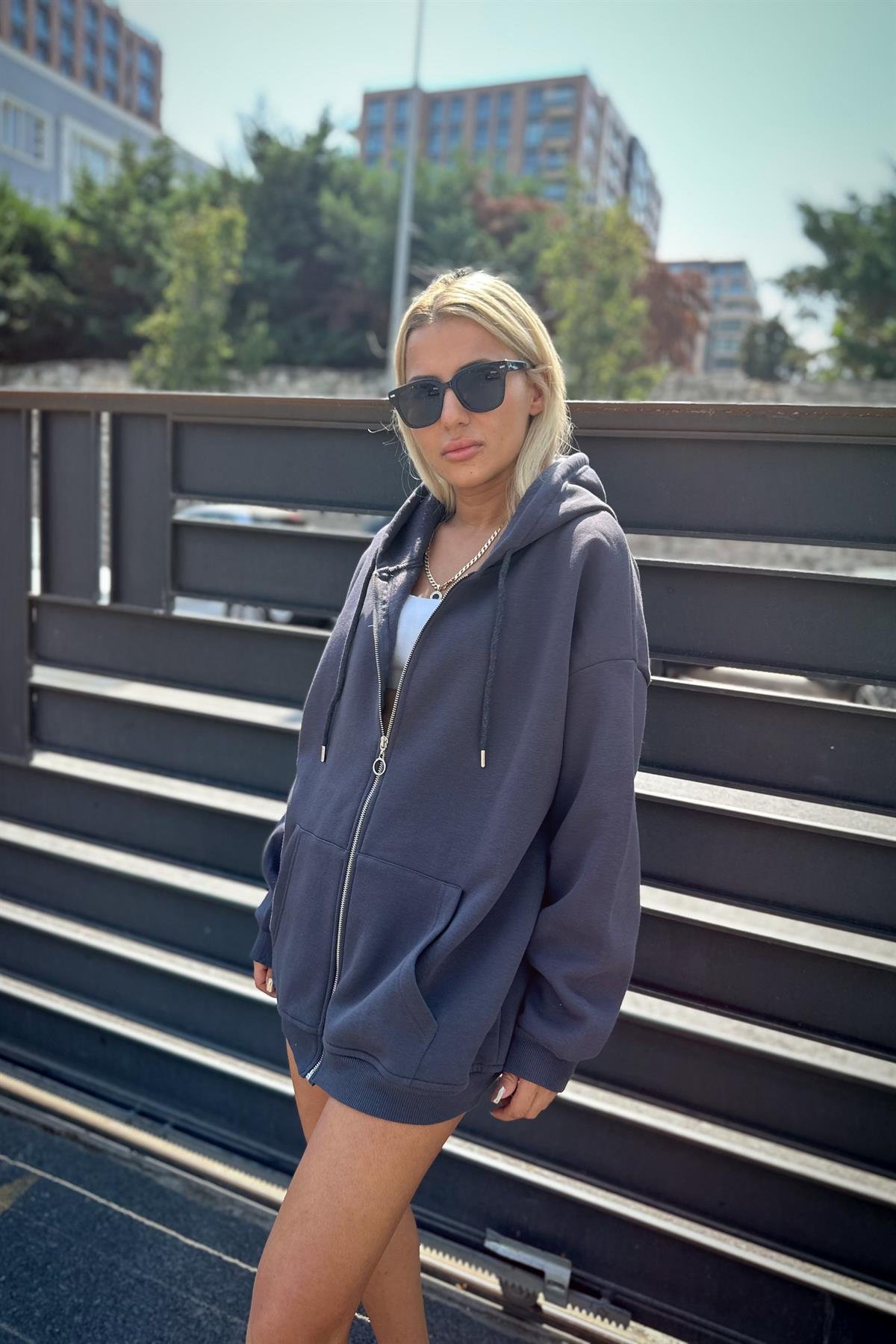 Antrasit Fermuarlı Oversize SweatshirtSWEATSHİRT
