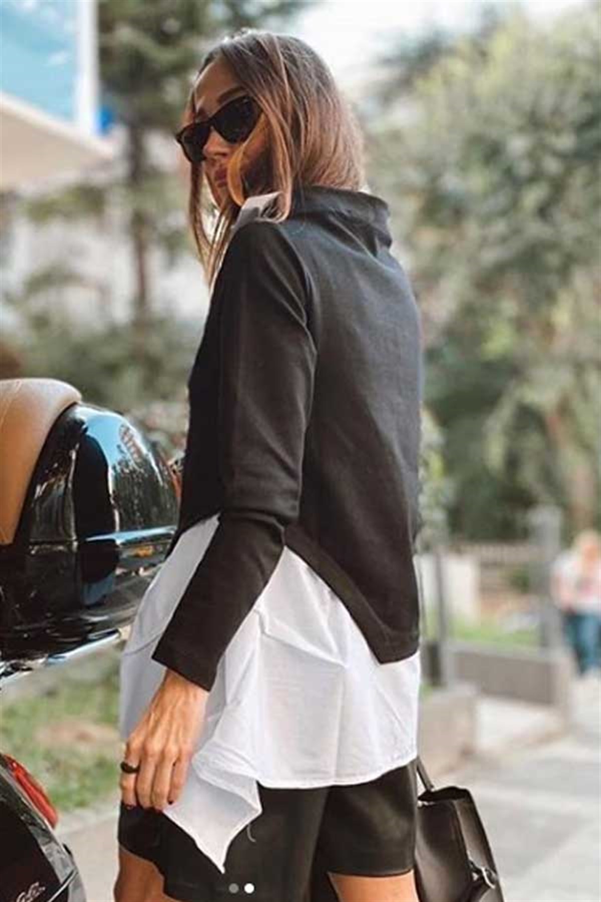 Asimetrik Poplin Detaylı Sweatshirt