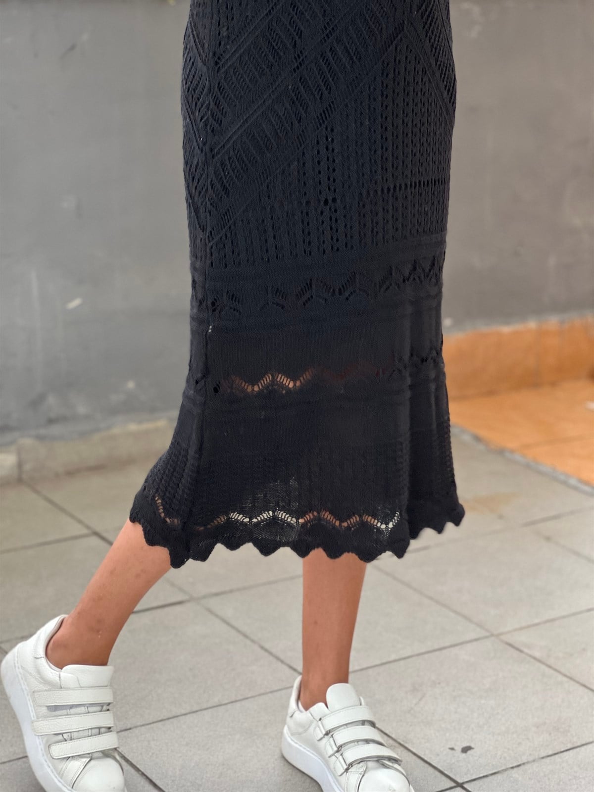 Astarlı Örme Midi ElbiseELBİSE