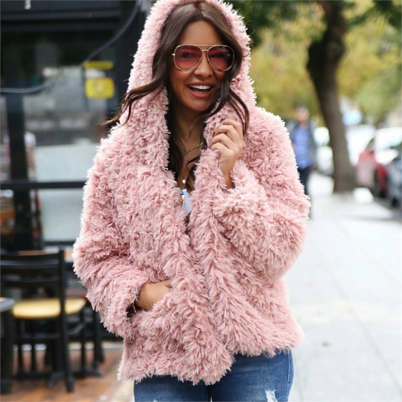 Astarlı Peluş Mont