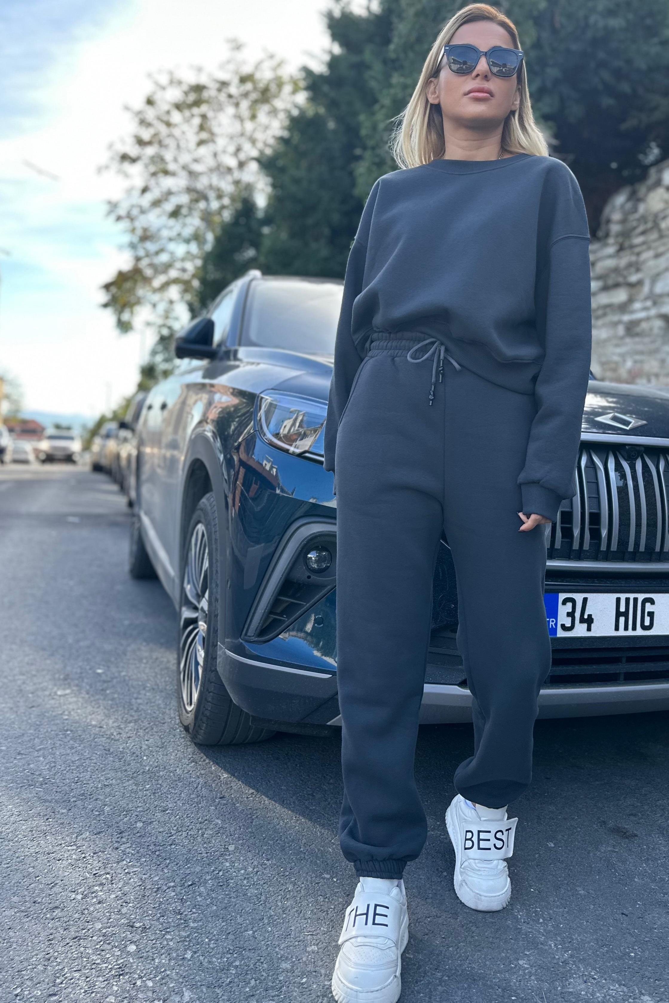 Basic Antrasit Eşofman TakımTAKIMLAR