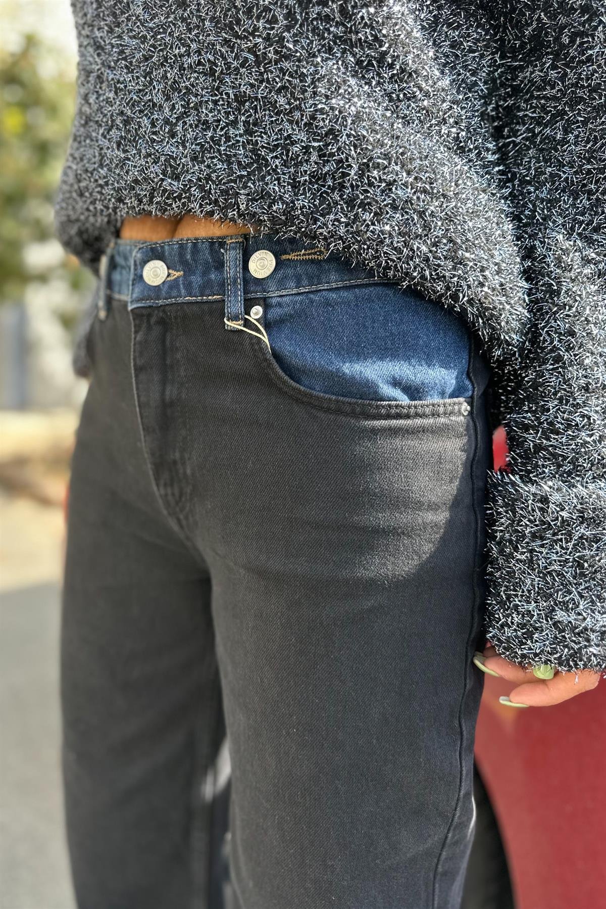 Bel Detaylı Siyah Bol Kesim JeanJEAN