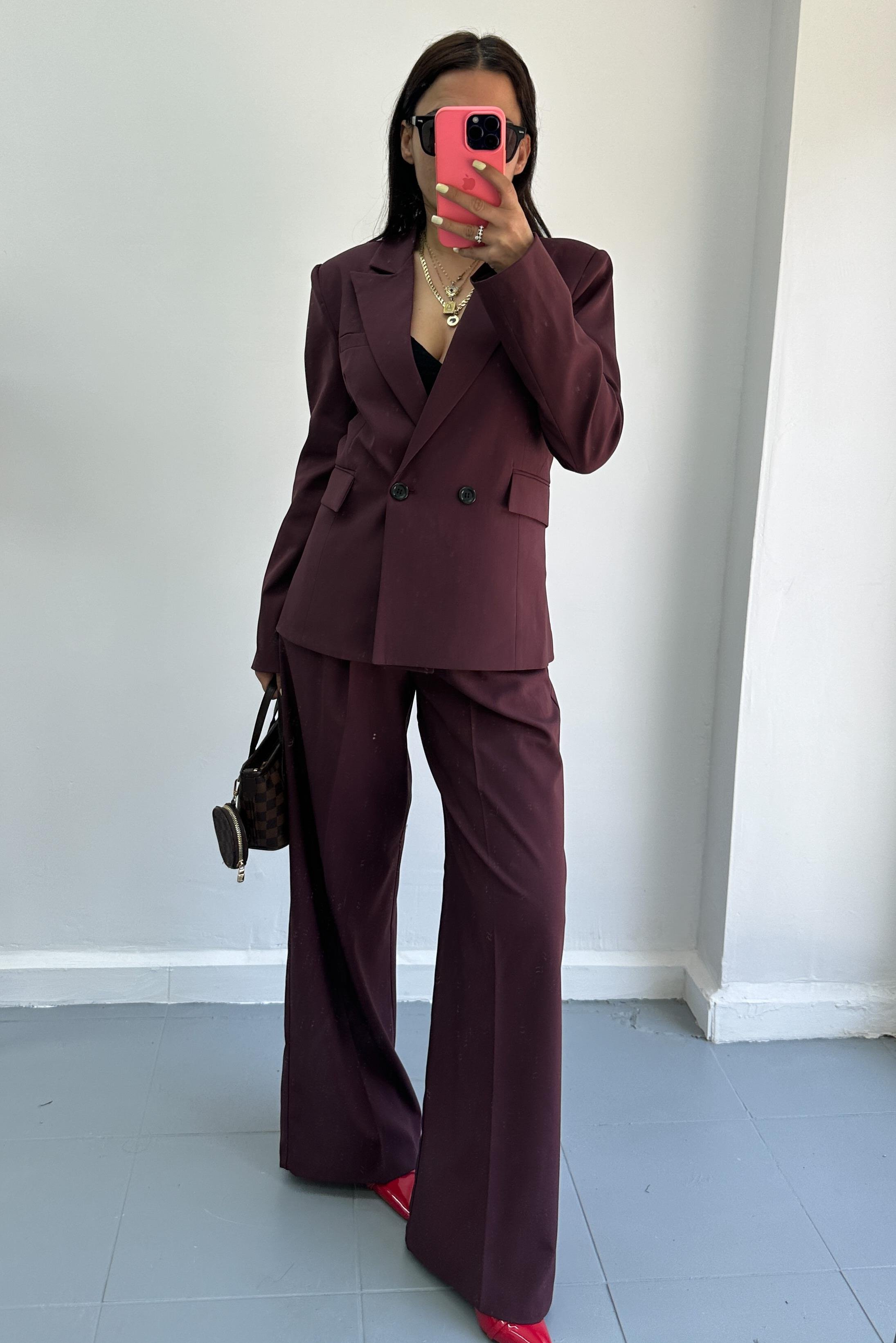 Belden Oturtmalı Bordo Blazer Pantolon TakımTAKIMLAR
