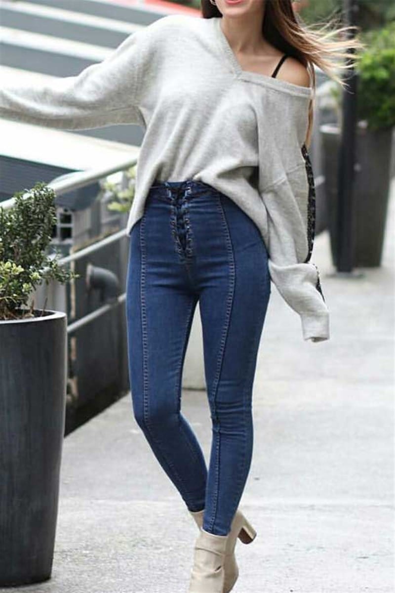 Beli Korse Detaylı Jean