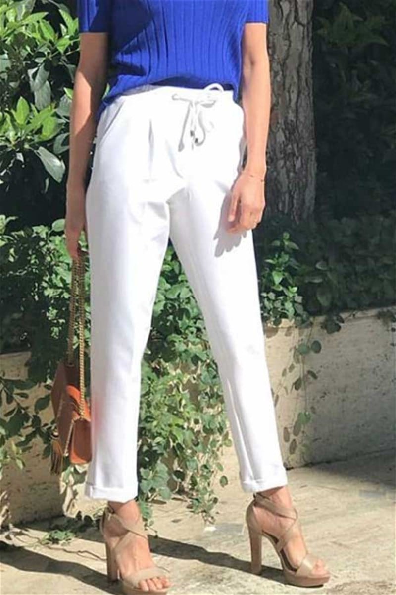 Beli Lastikli Beyaz Havuç Pantalon