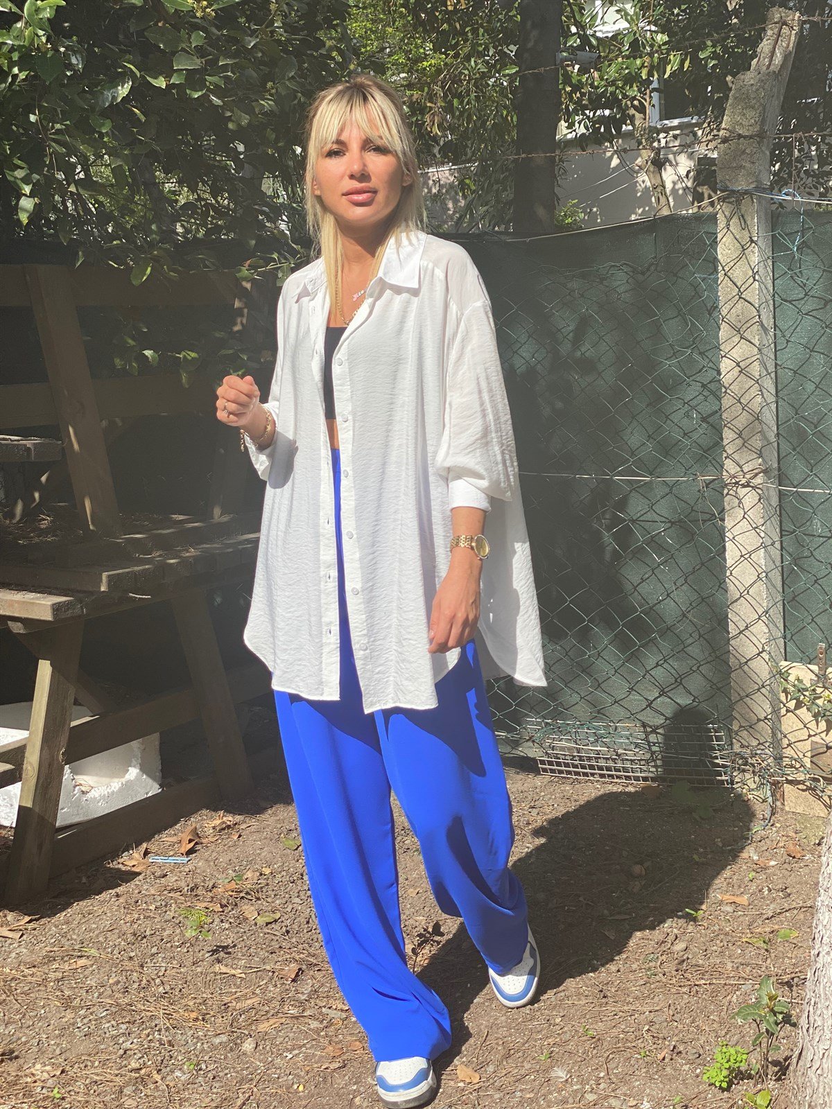 Beyaz Oversize Krinkıl Kumaş GömlekGÖMLEK