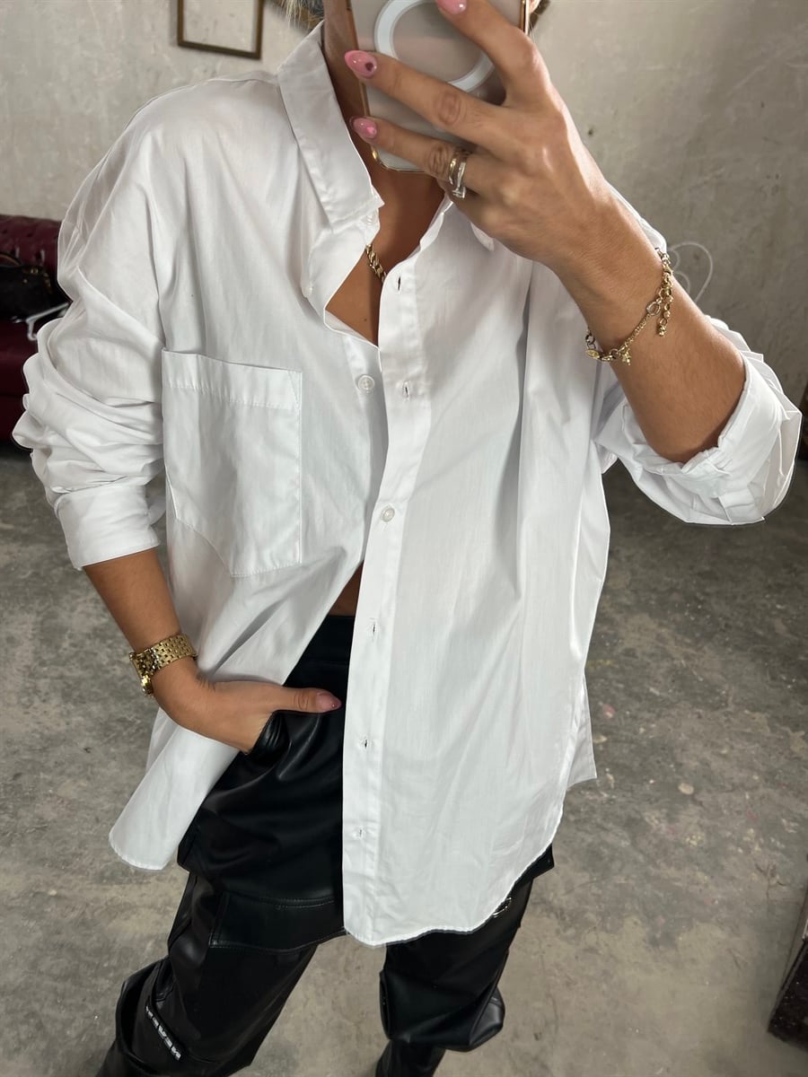 Beyaz Oversize Poplin GömlekGÖMLEK