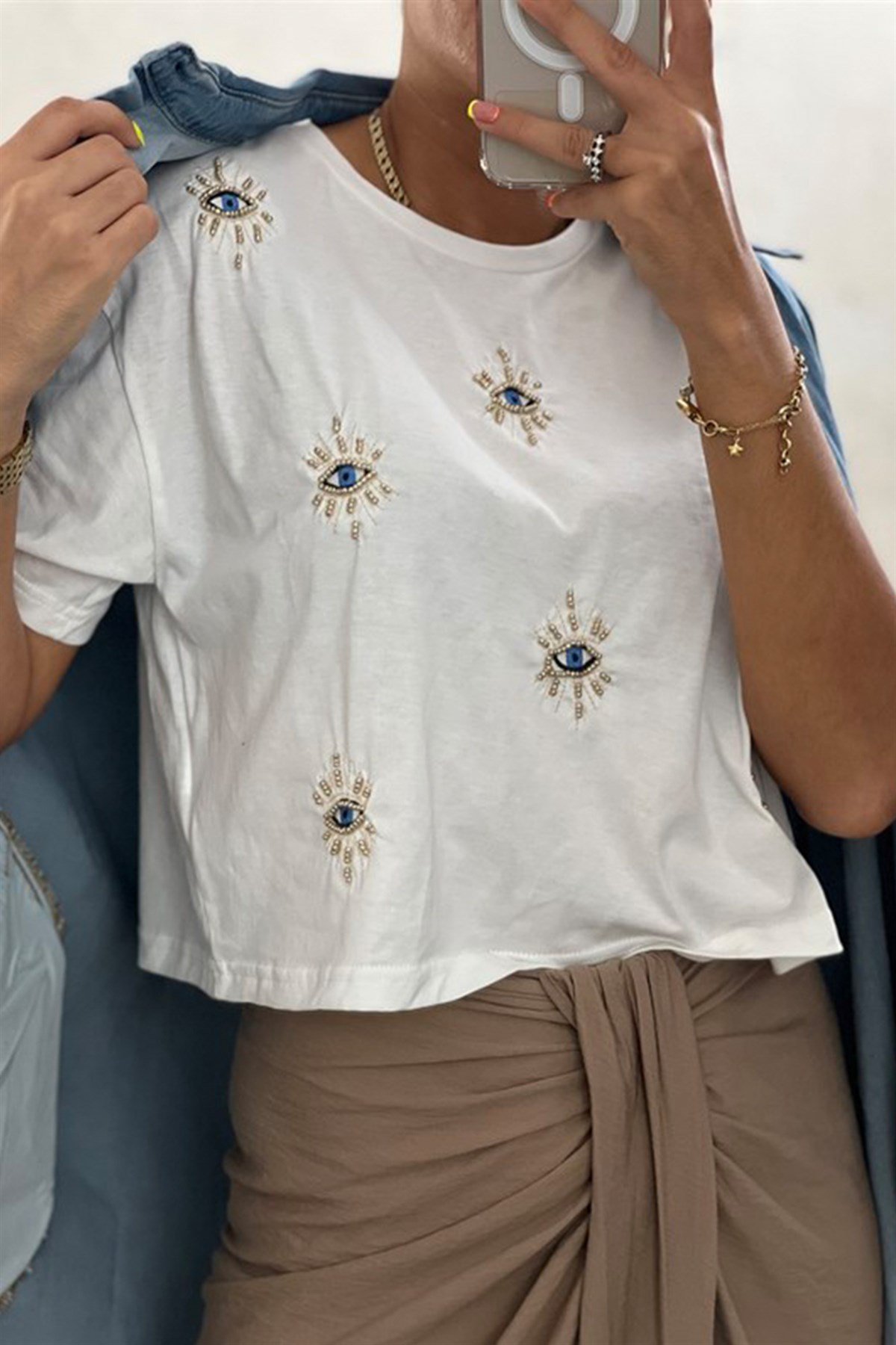 Boncuk ve Göz Detaylı TshirtTSHİRT