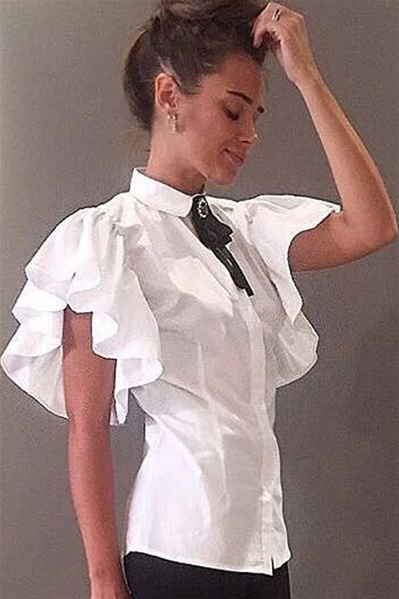 Broş Detaylı Poplin Gömlek