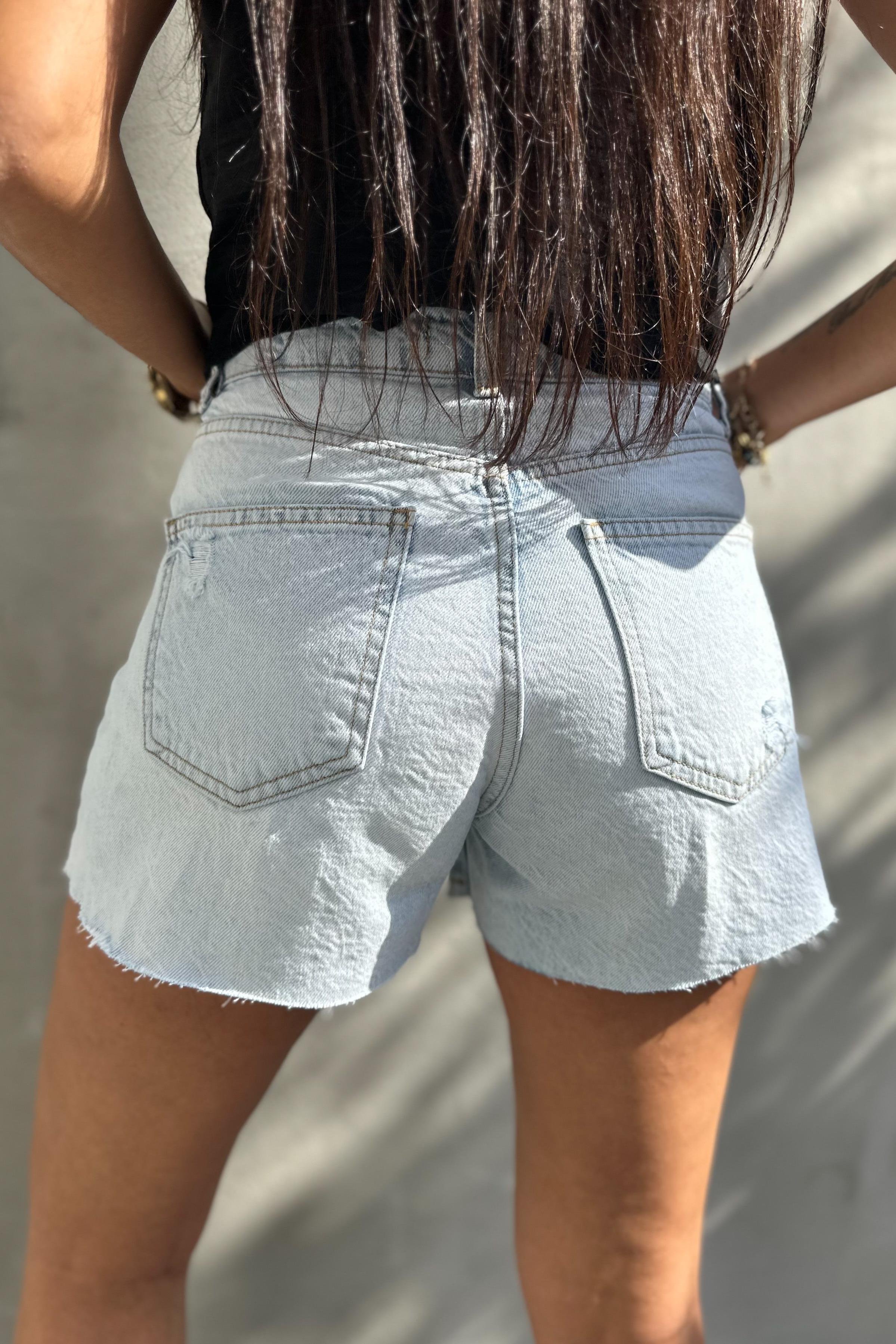 Buz Mavisi Lazerli Denim ŞortŞORTLAR