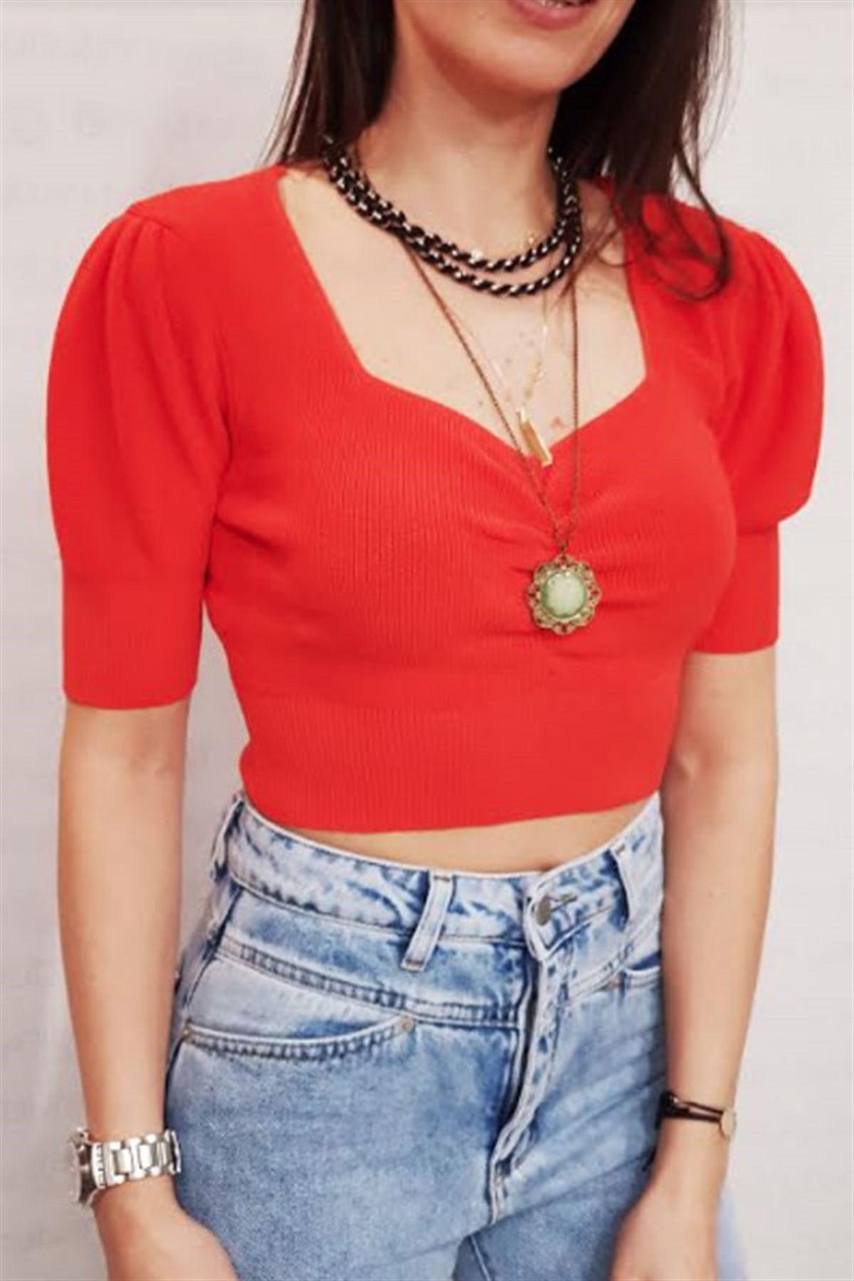 Büzgülü Kısa Kollu Triko Crop