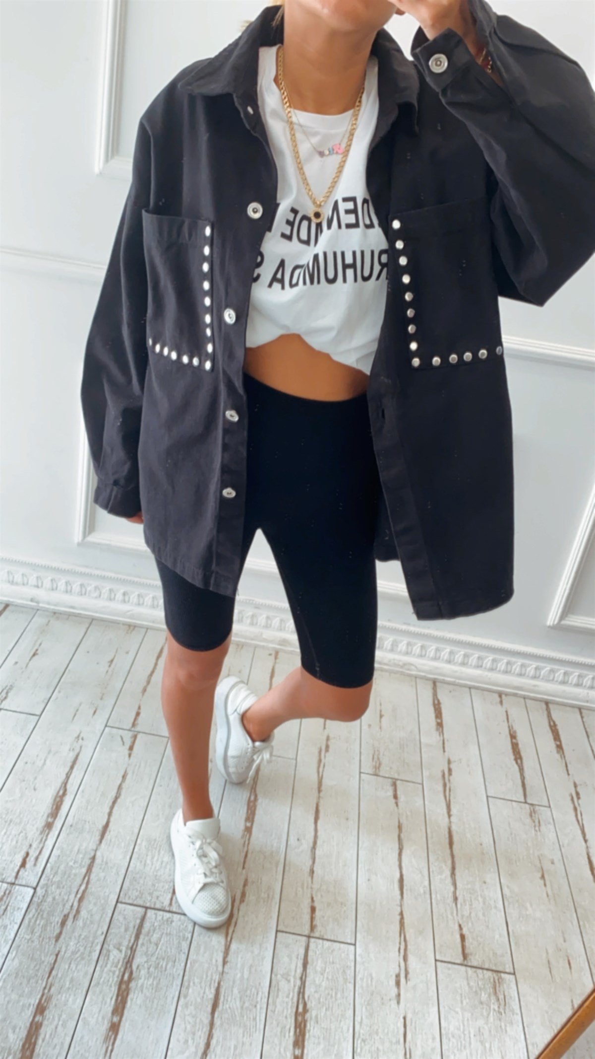 Cebi Pul Detaylı Denim Ceket