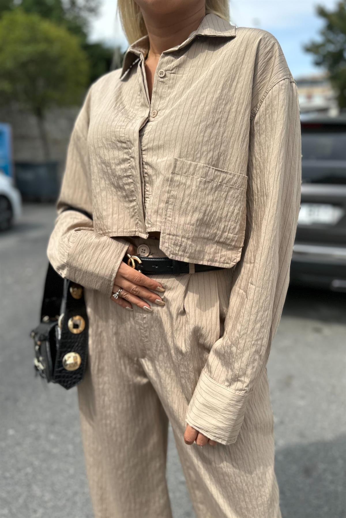 Cepli Kısa Camel GömlekGÖMLEK