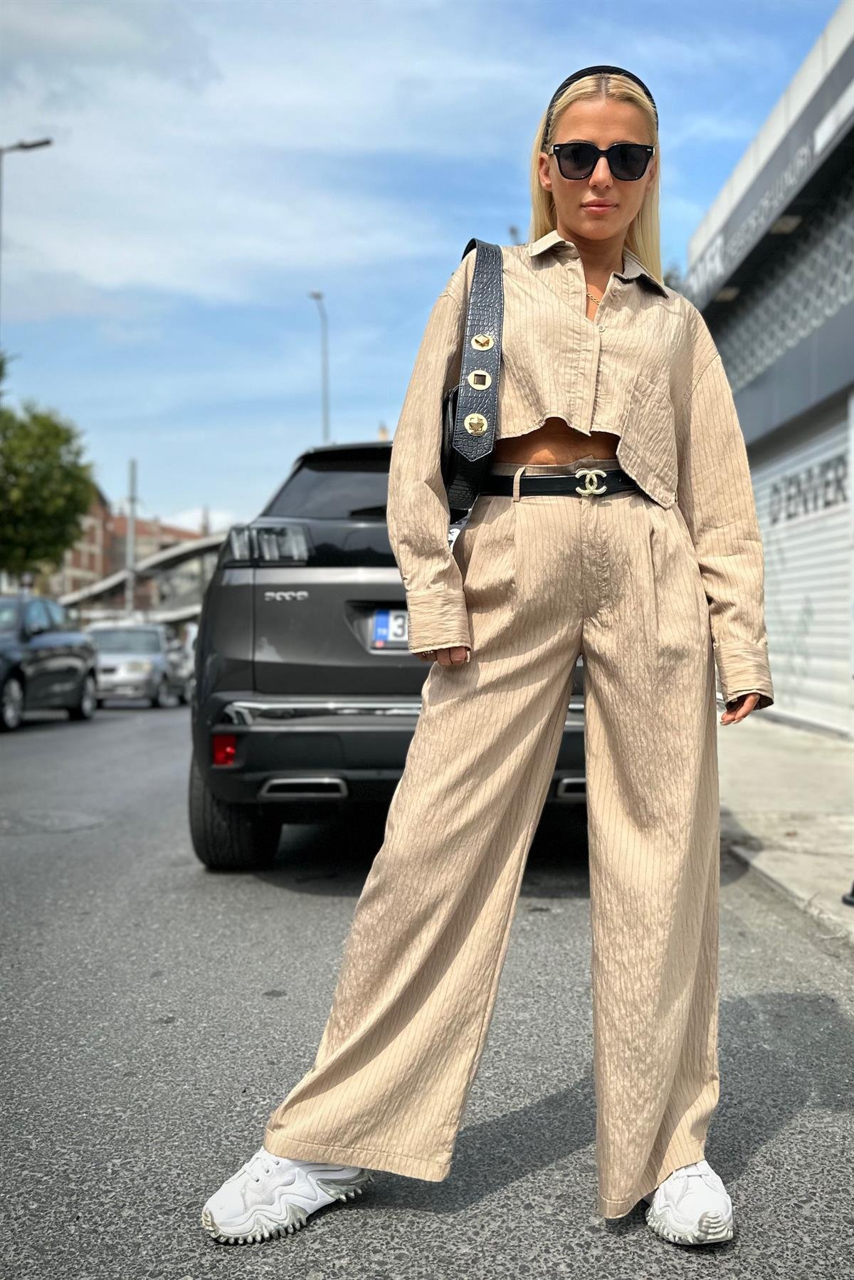 Cepli Kısa Camel GömlekGÖMLEK