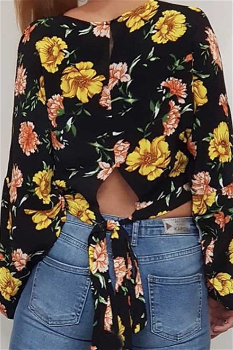 Çiçekli Beli Bağlamalı Mini Bluz