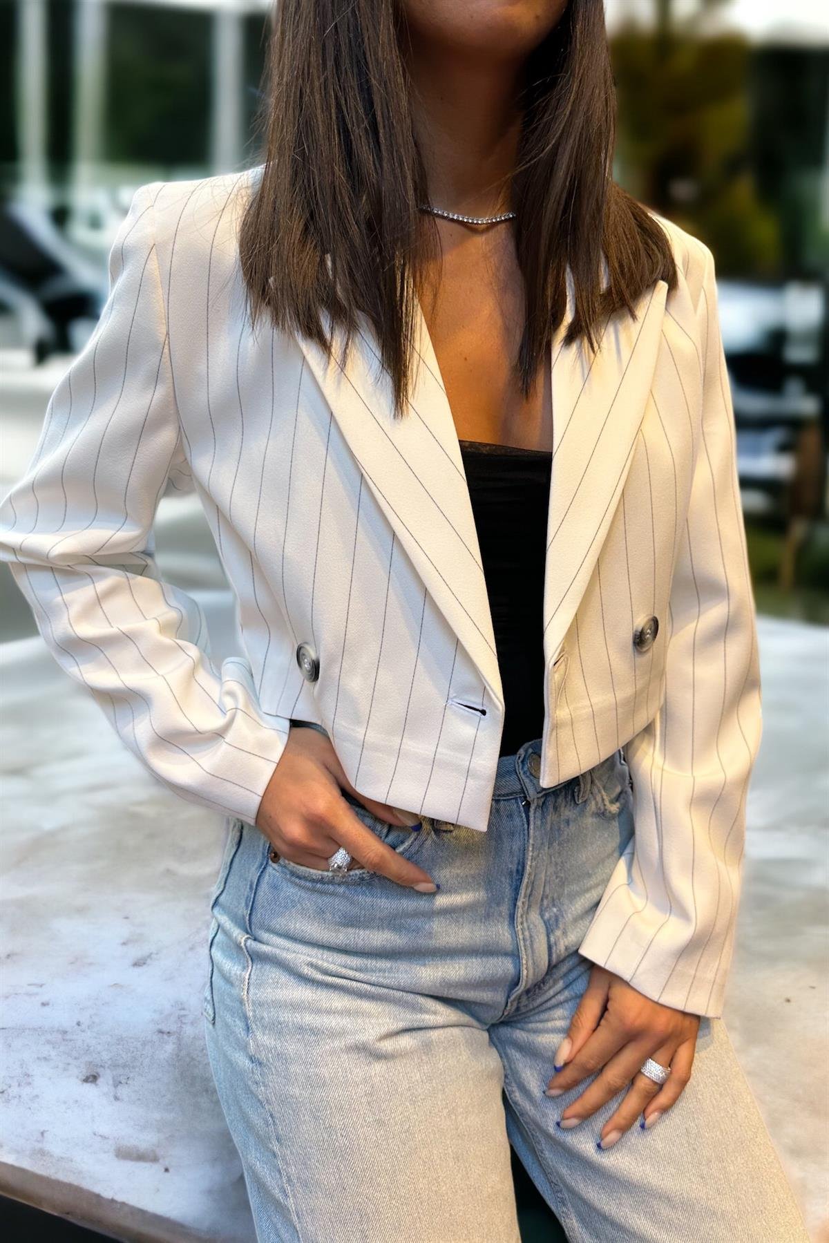 Çizgili Beyaz Mini CeketMONT/CEKET