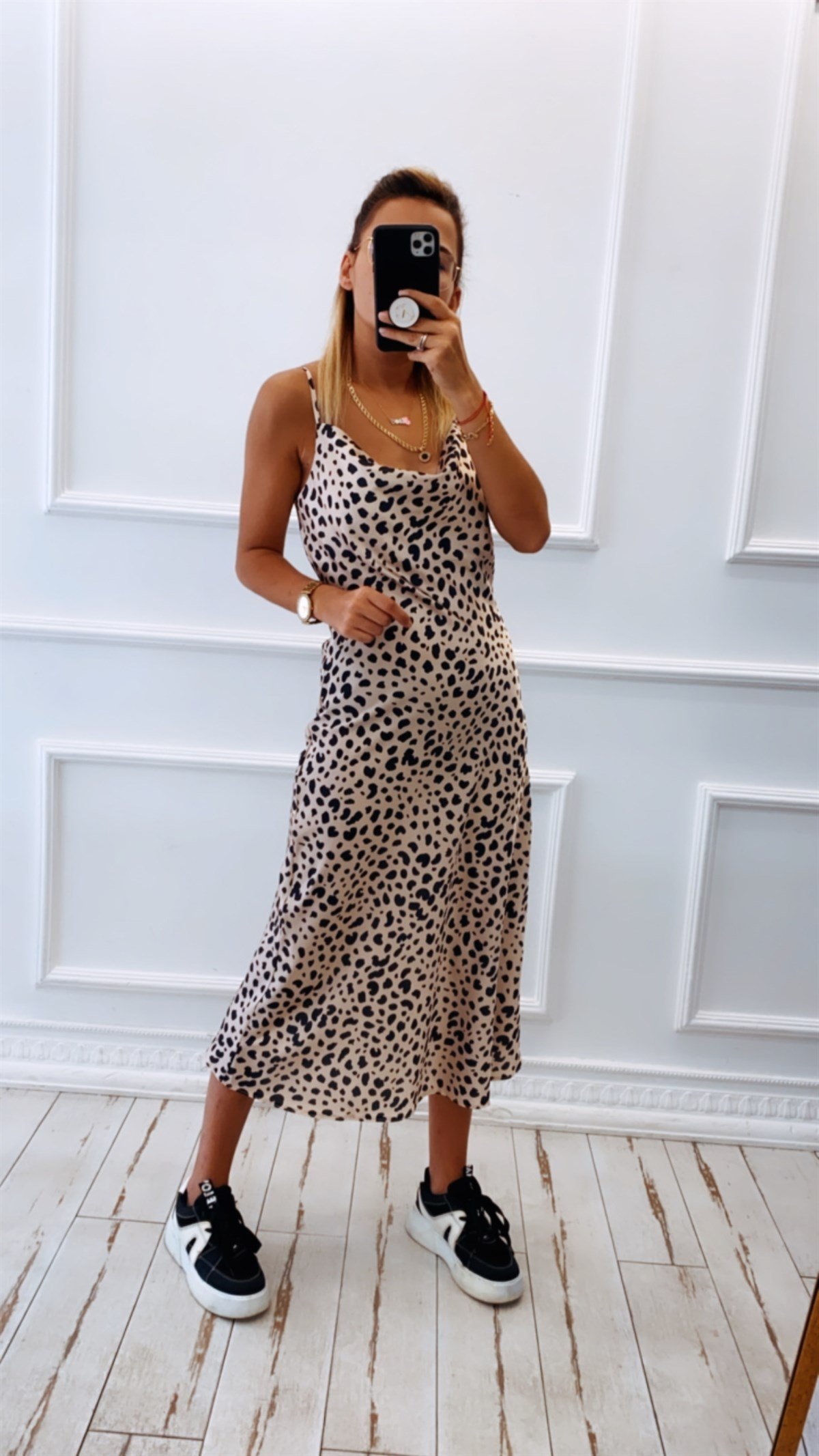 Degaje Yaka Bej Leopar Desen Midi Boy Saten Elbise