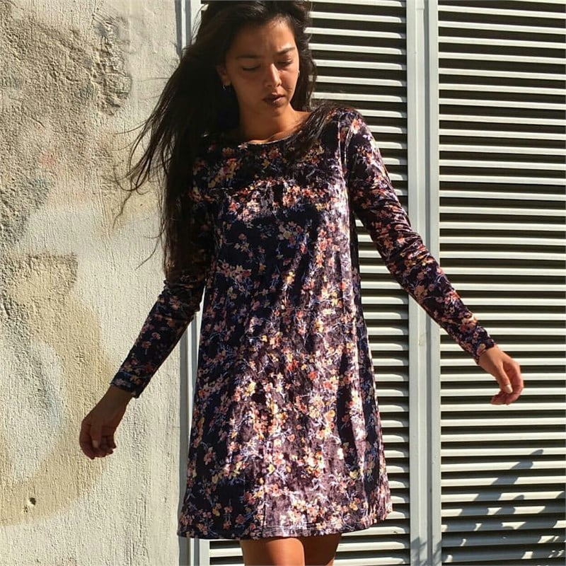 Desenli Kadife Mini Elbise
