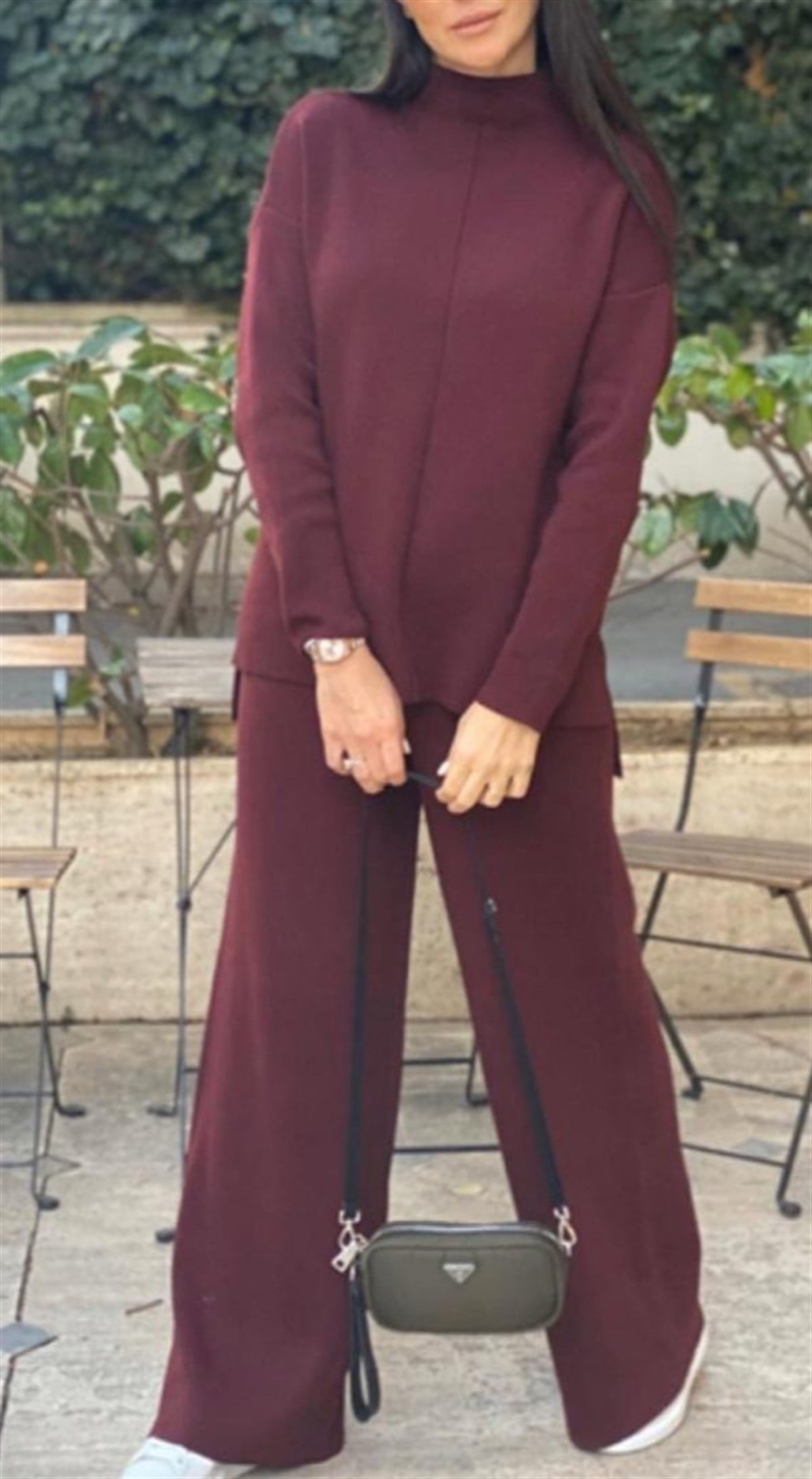 Dik Yaka Bordo Triko Takım