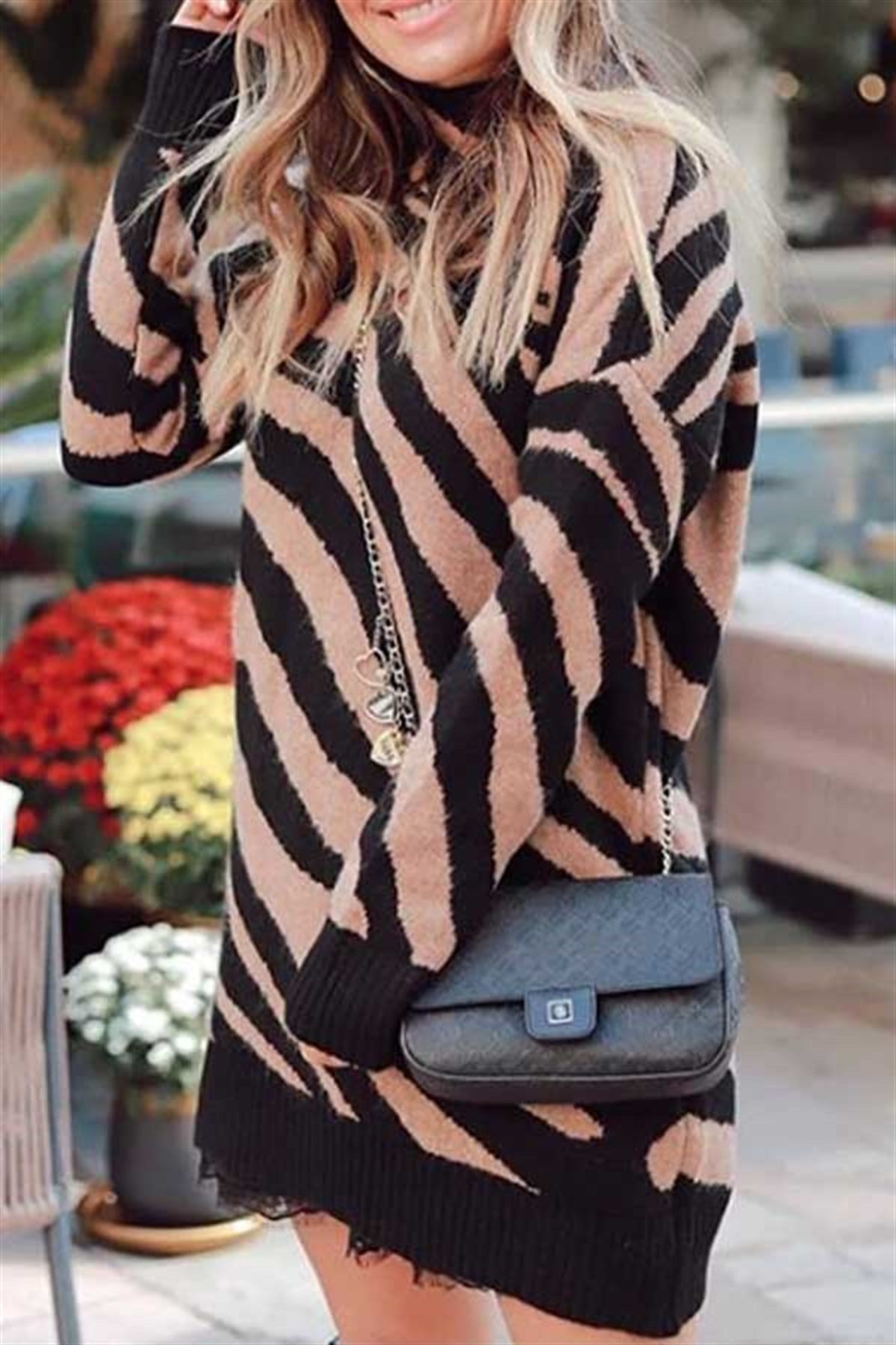 Dik Yaka Zebra Desen Tunik Kazak