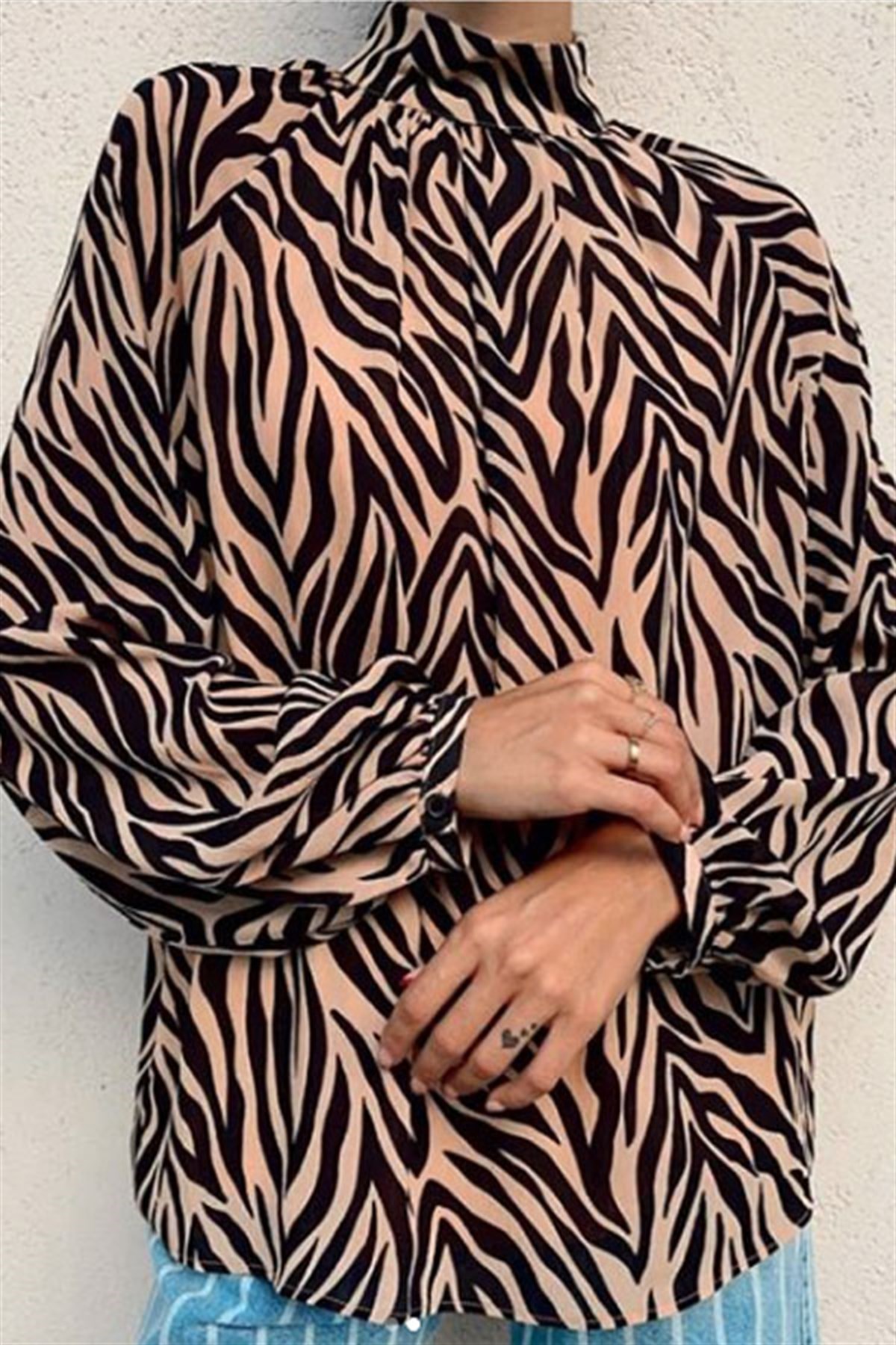 Dik Yaka Zebra Gömlek