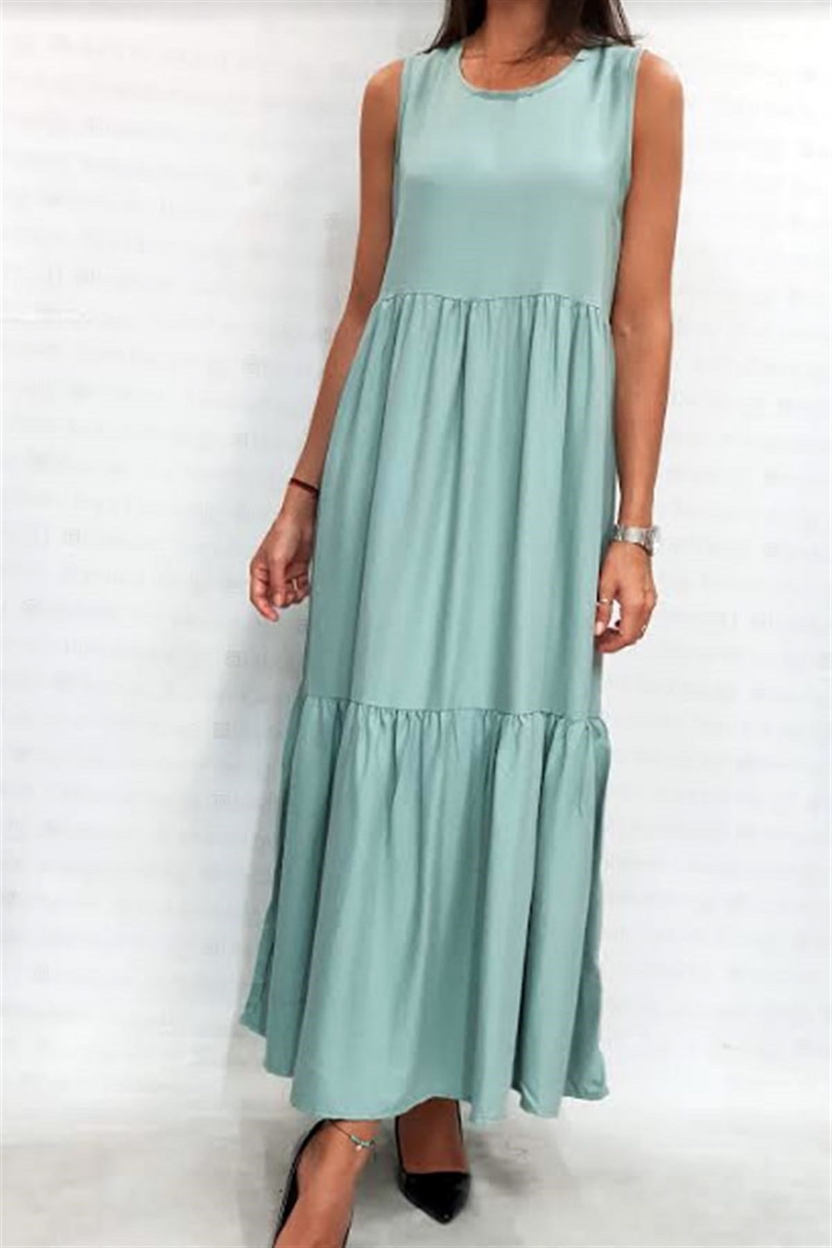 Dikiş Katlı Kolsuz Basic Elbise