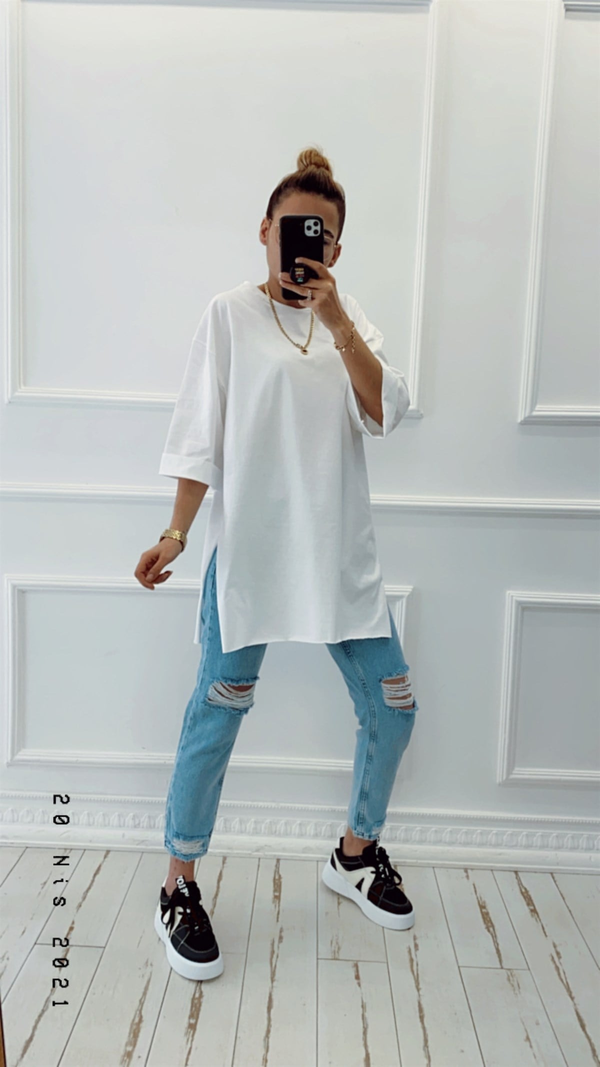 Duble Kol Yırtmaçlı Oversize Basic Tshirt