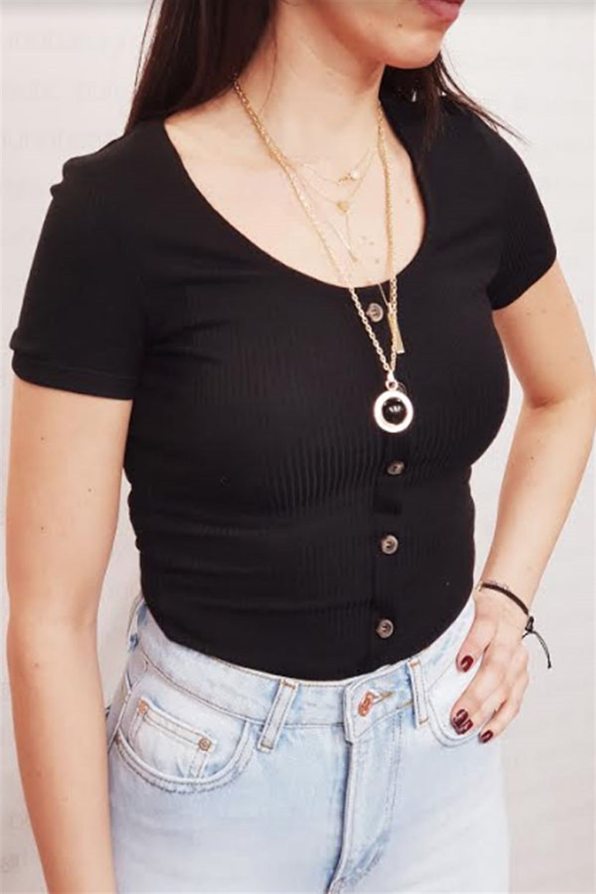 Düğme Detay Kısa Kol Fitilli Bluz