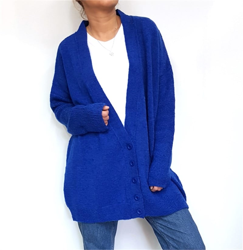 Düğmeli Oversize Örme Hırka