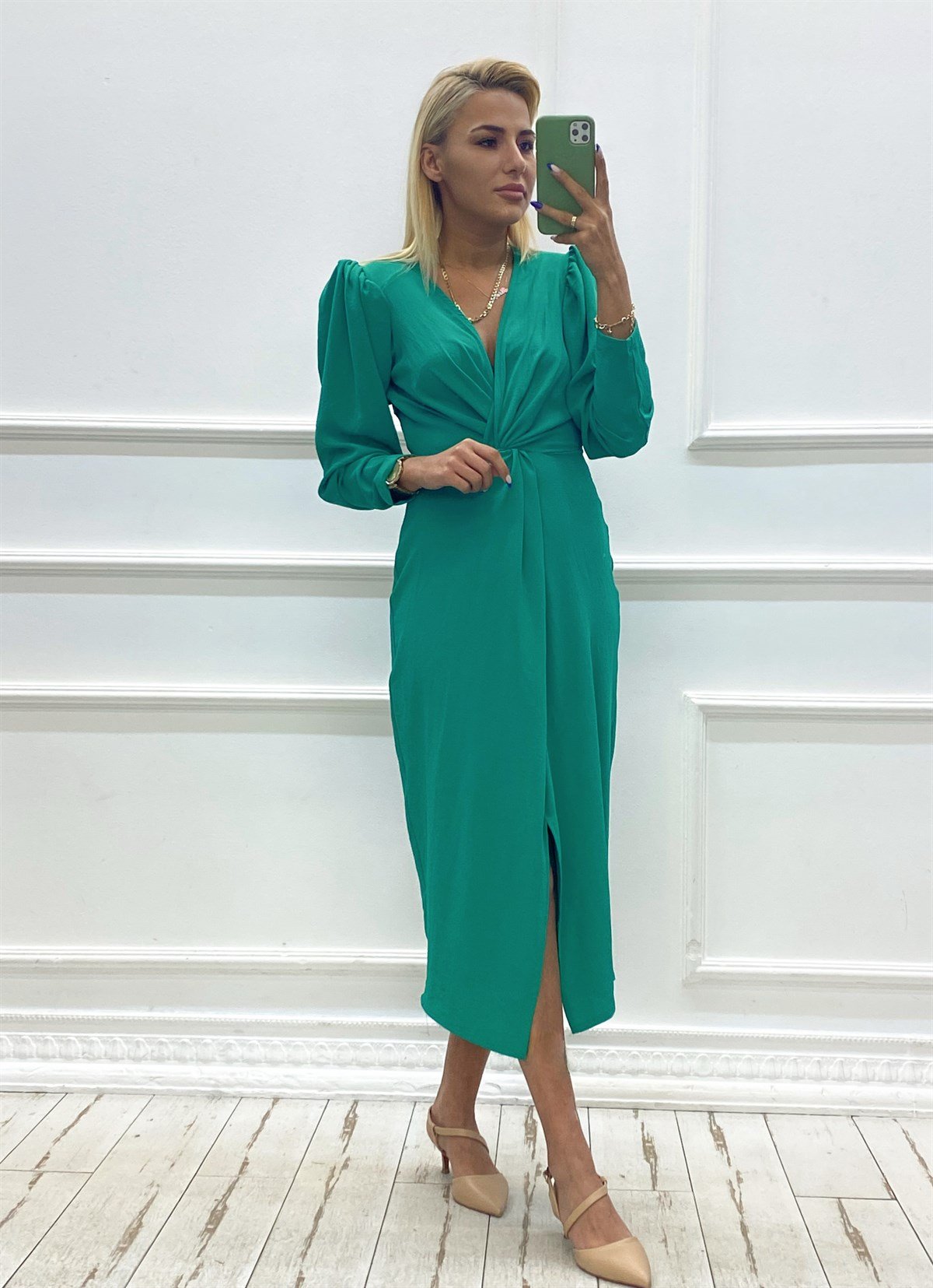 Düğüm Detaylı Midi ElbiseELBİSE