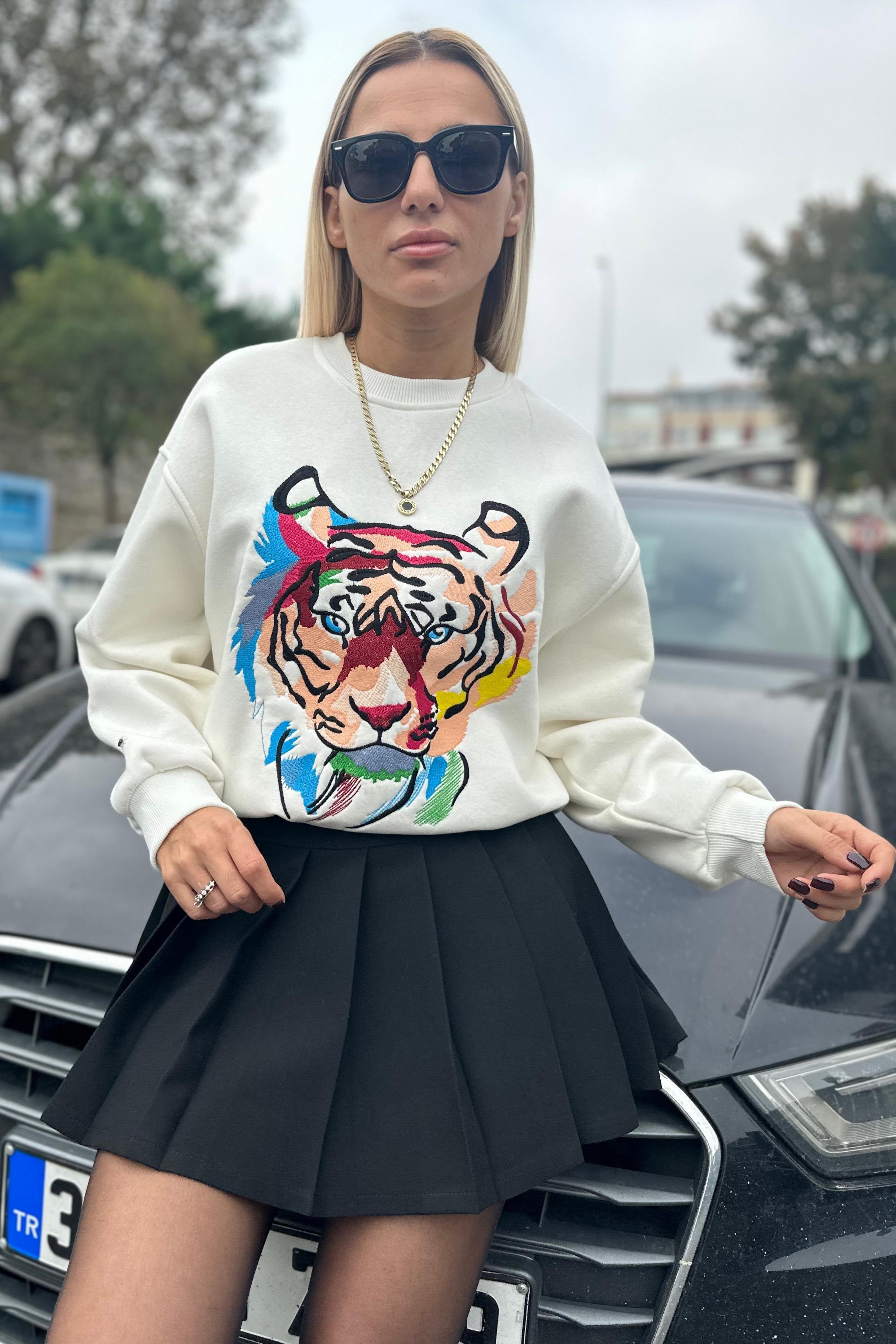 Ekru Kaplan Kafa SweatshirtSWEATSHİRT