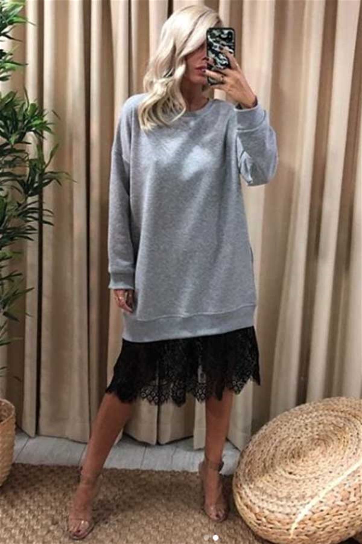 Eteği Güpür Sweat Elbise