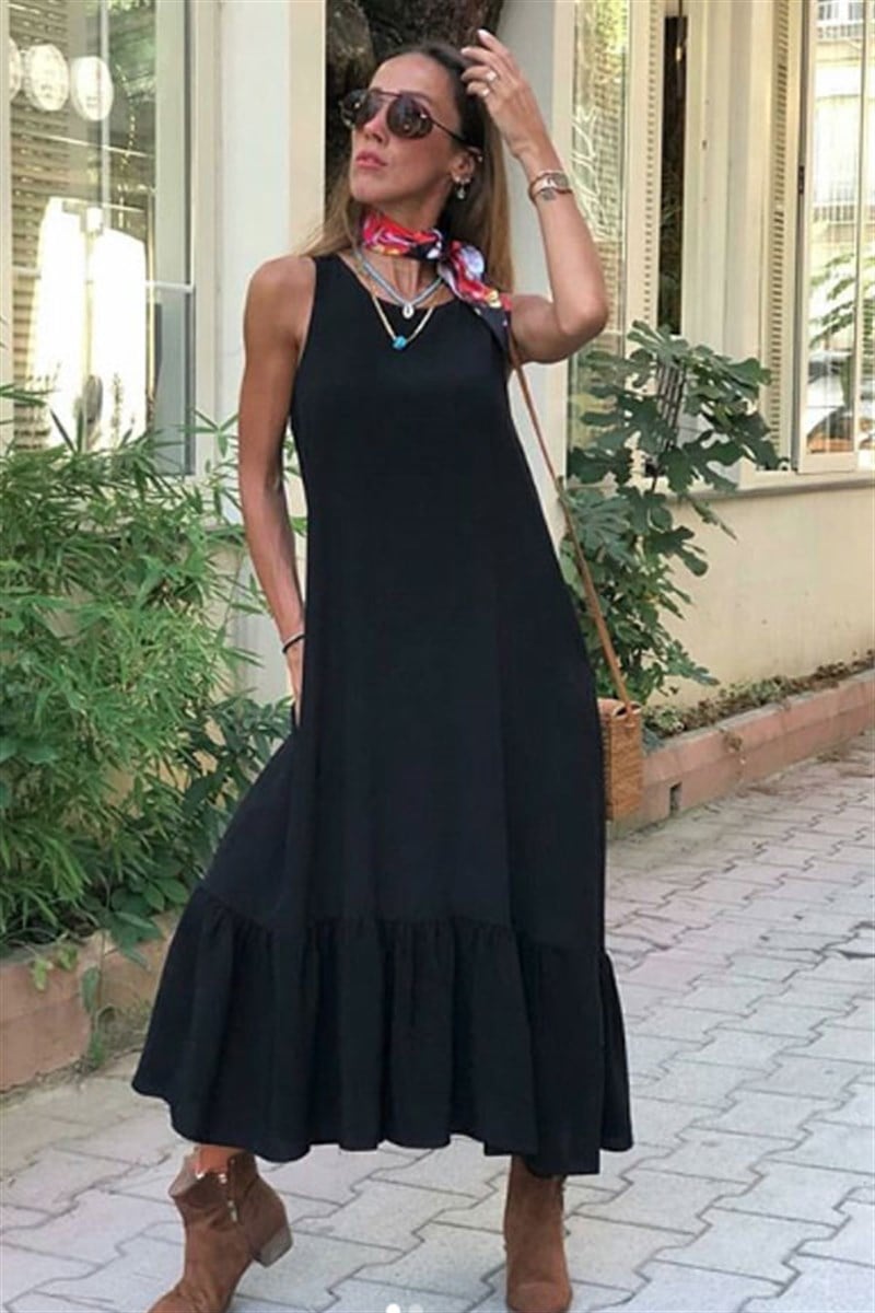 Eteği Volanlı Sıfır Kol Midi Siyah Elbise