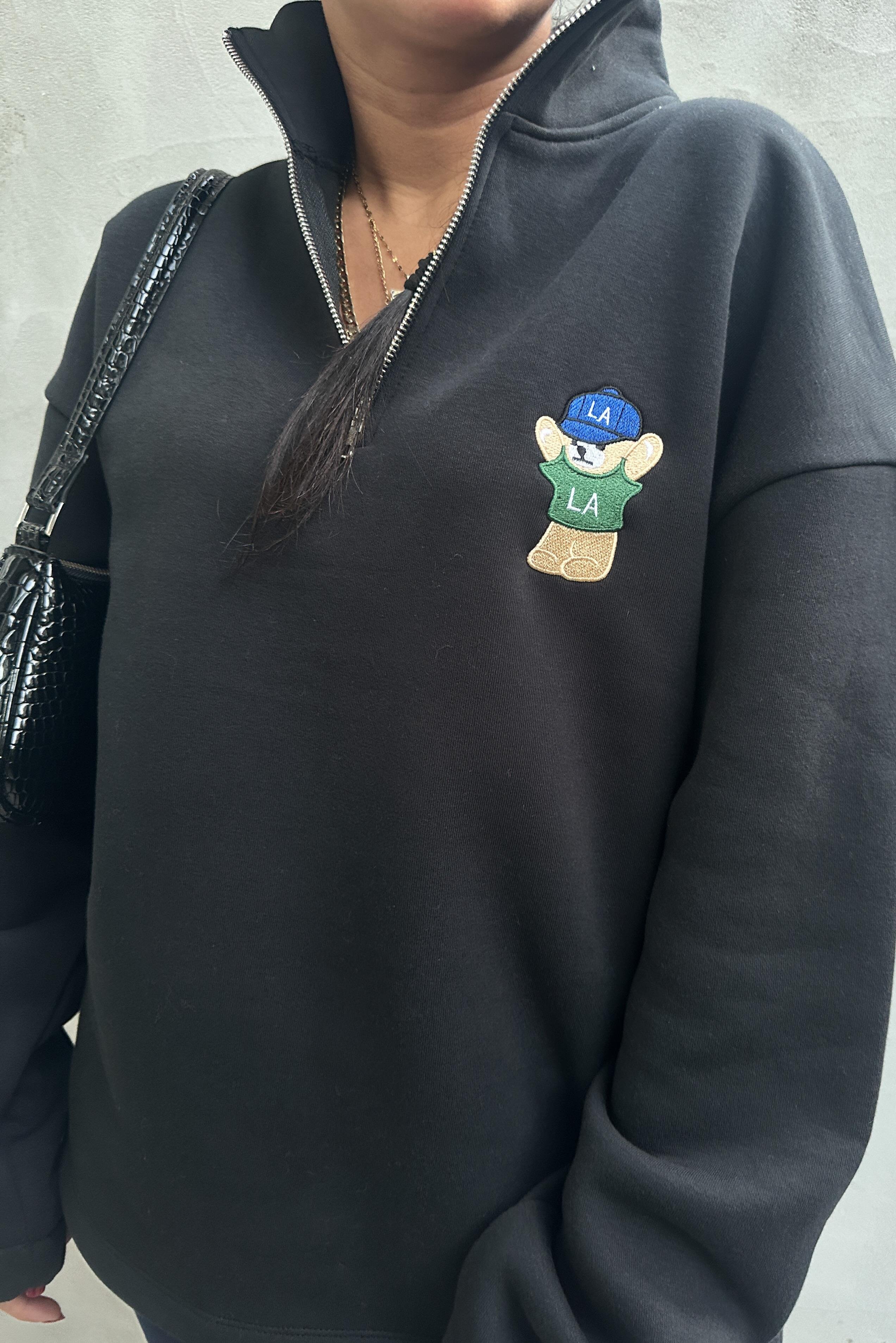 Fermuarlı Ayıcıklı Siyah SweatshirtSWEATSHİRT
