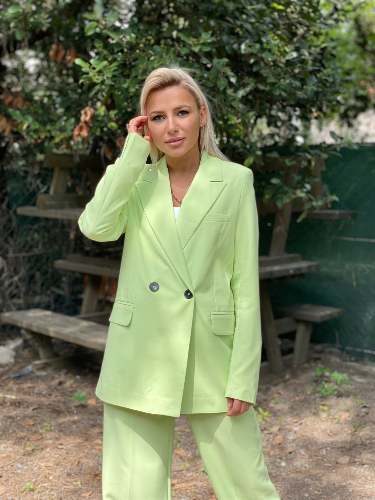 Fıstık Yeşili Blazer Ceket Palazzo Pantolon TakımTAKIMLAR