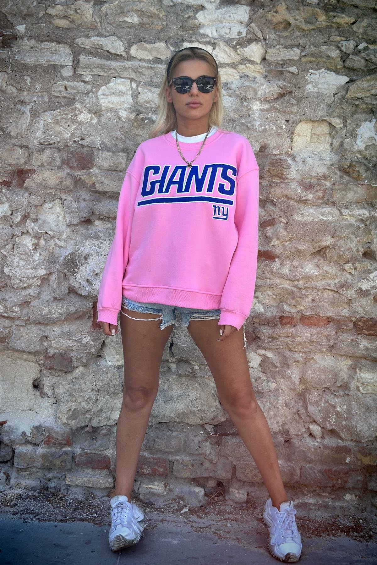 Giant Pembe SweatshirtSWEATSHİRT