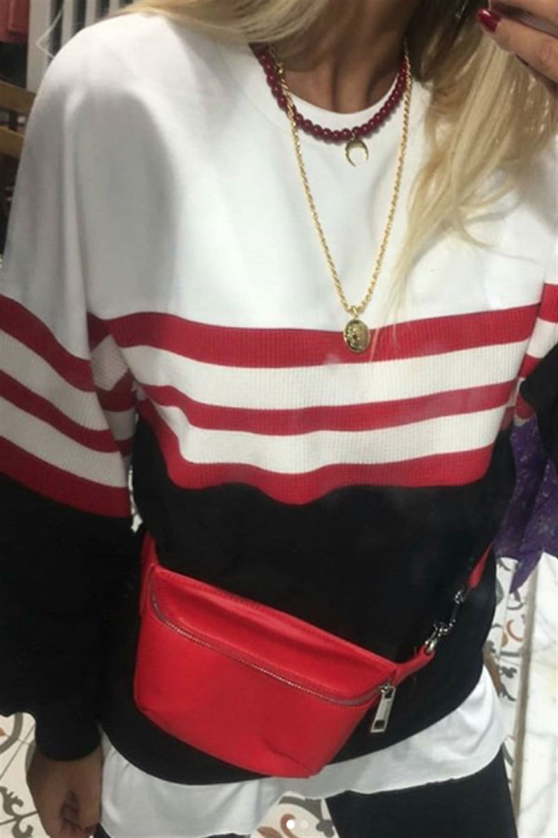 Göğsü Kırmızı Triko Şeritli Sweatshirt