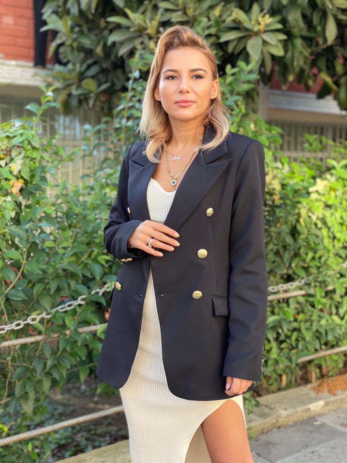 Gold Düğmeli Siyah Blazer CeketMONT/CEKET