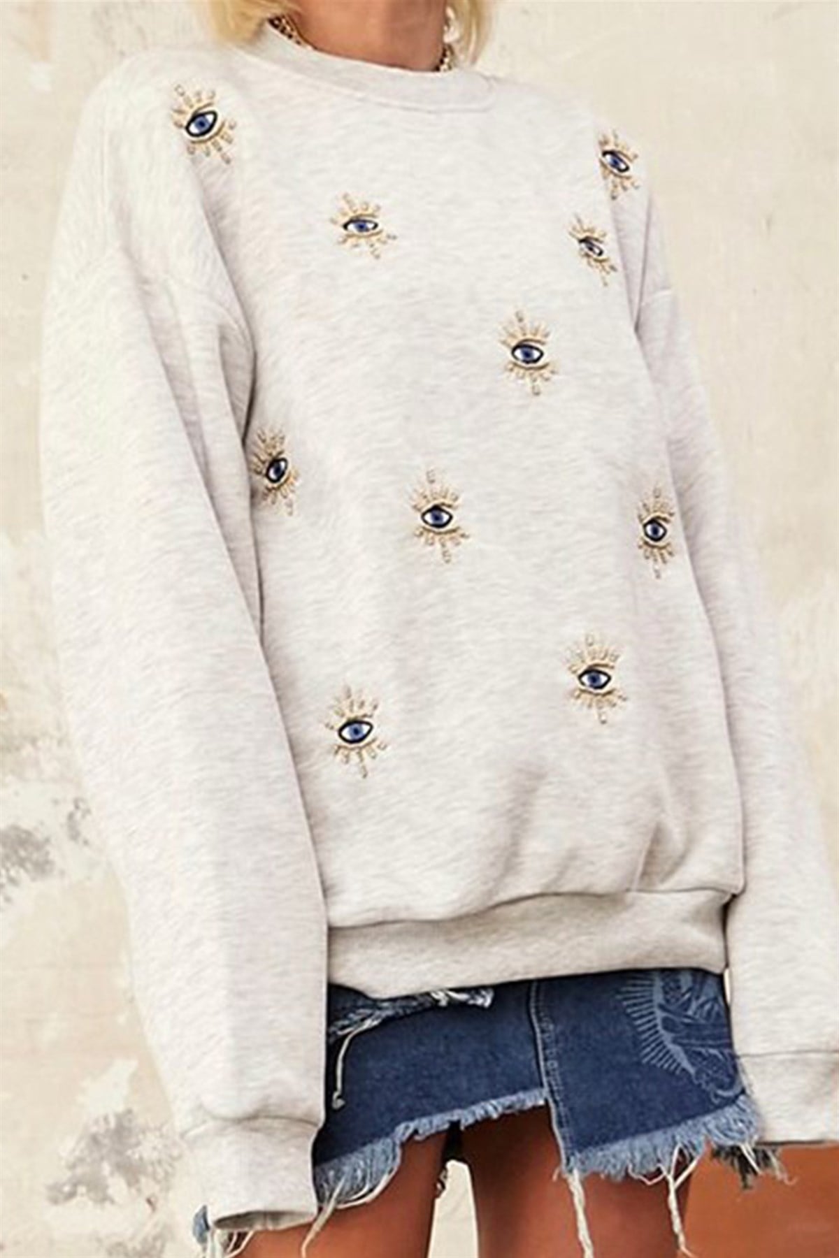 Gri Gözlü SweatshirtSWEATSHİRT