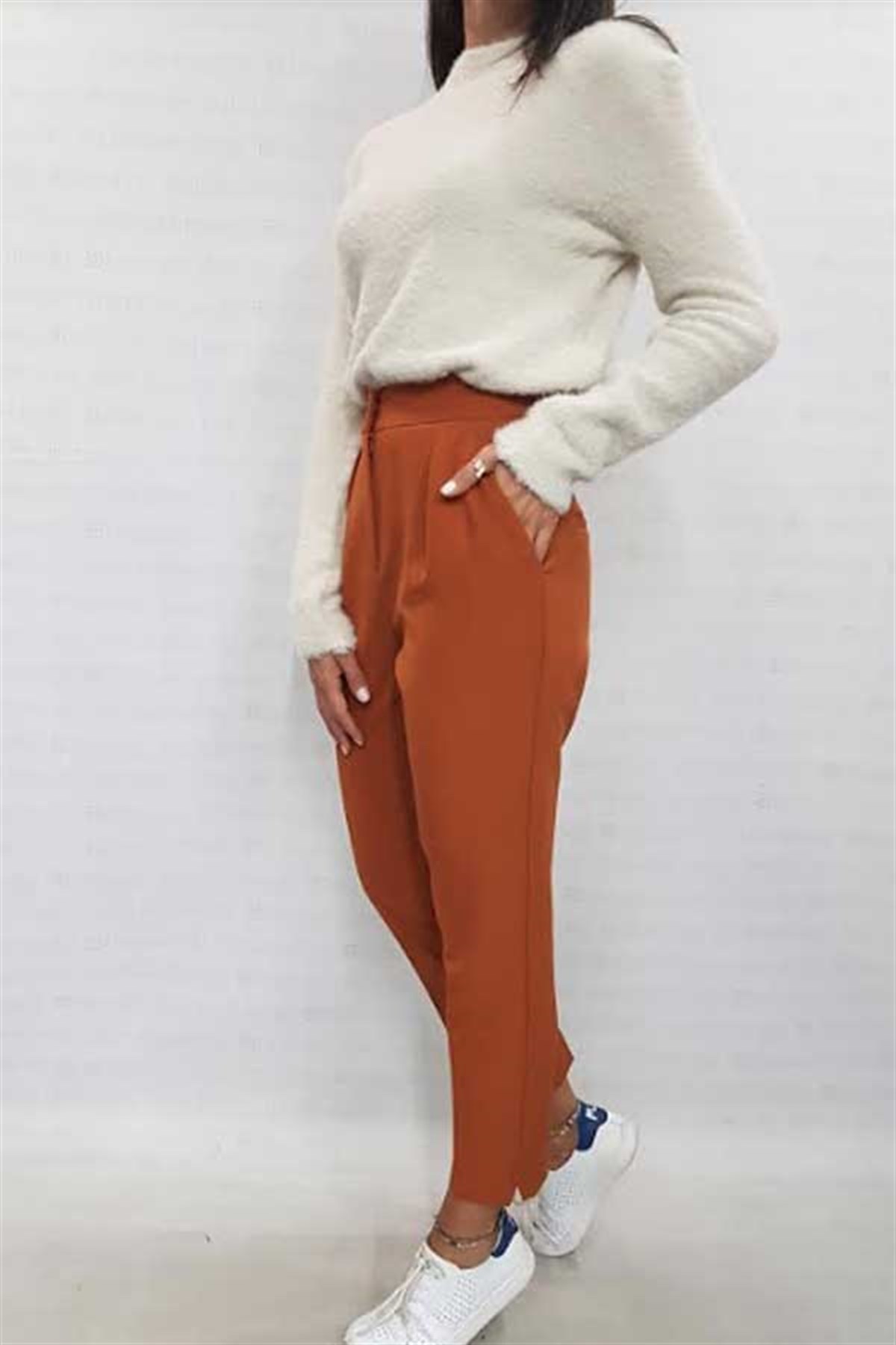 Havuç Kesim Basic Pantalon